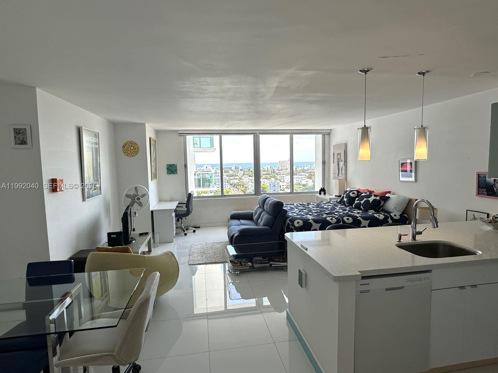 image Mirador 1000 (South Tower)11