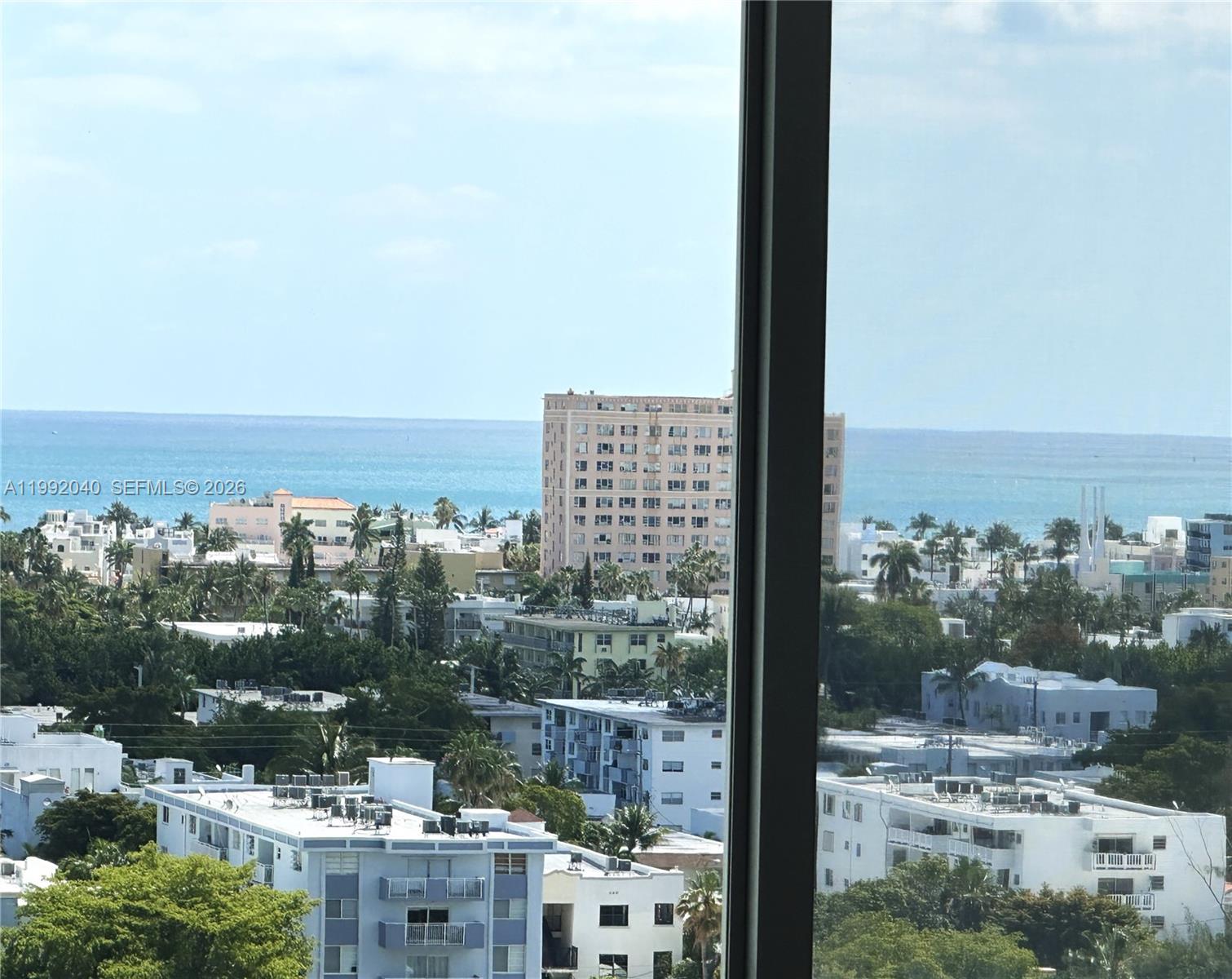 image Mirador 1000 (South Tower)17