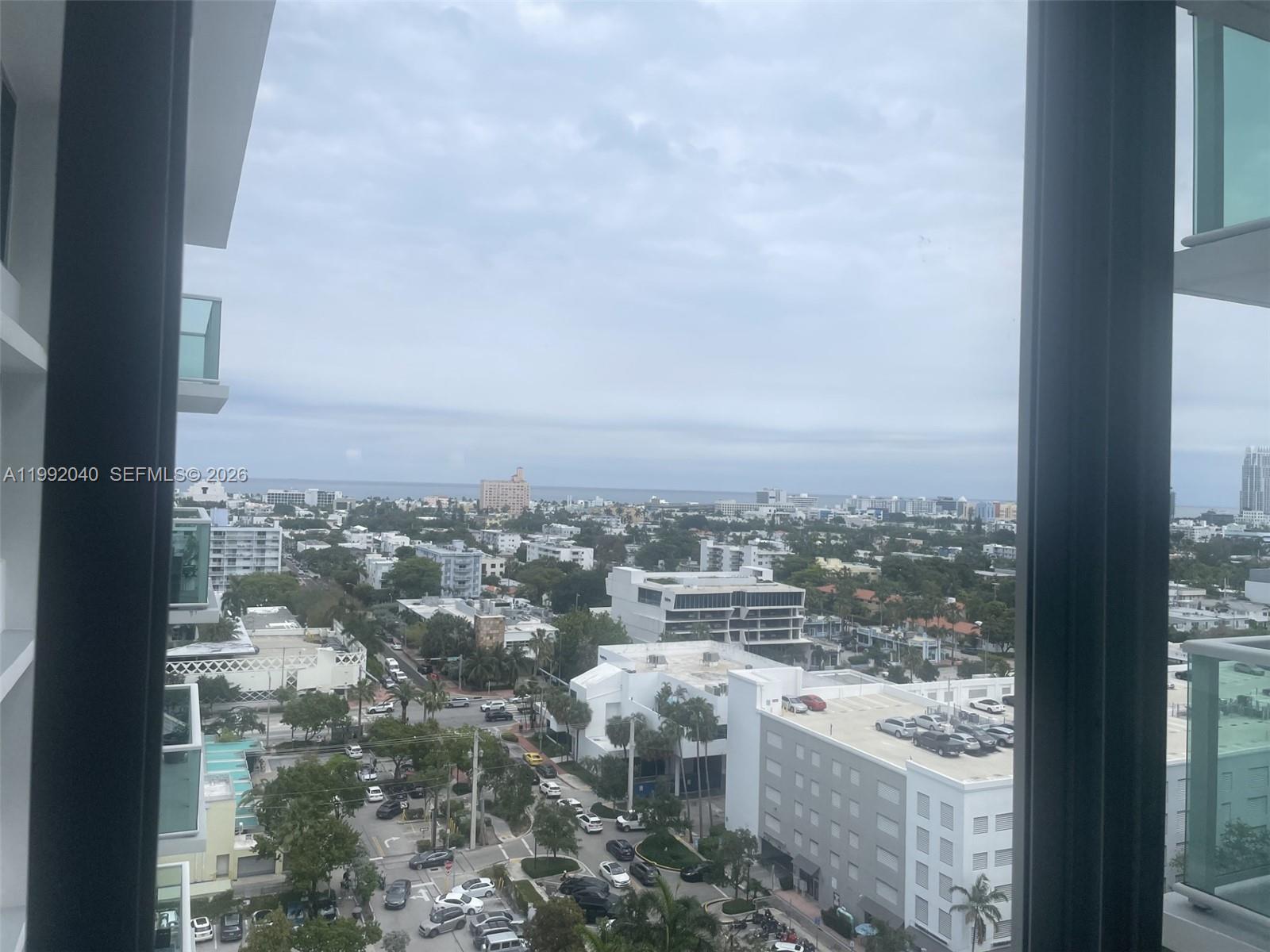 image Mirador 1000 (South Tower)7