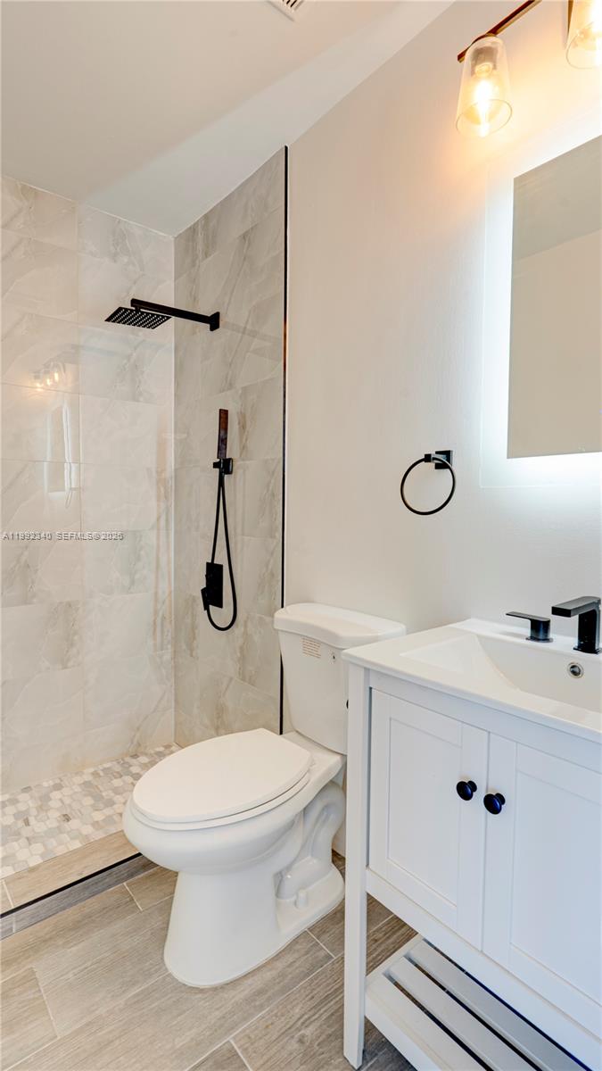 710 SW 114th Ave #C3 Sweetwater, FL 33174