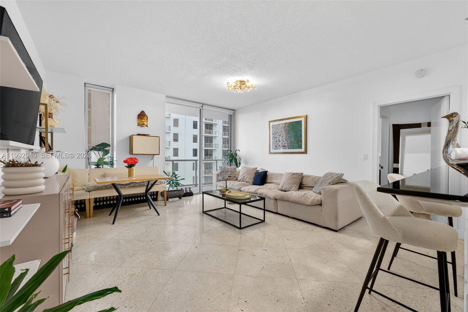 1050 Brickell Ave #2510 Miami, FL 33131