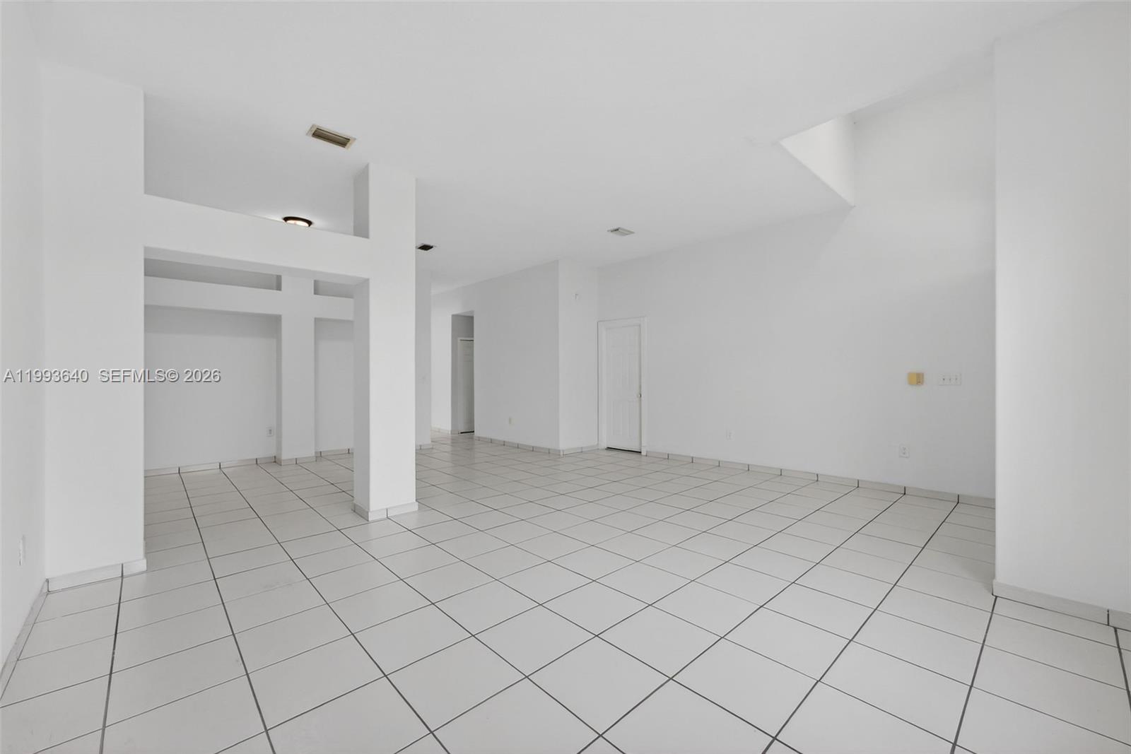 8852 NW 147th Ln Miami Lakes, FL 33018