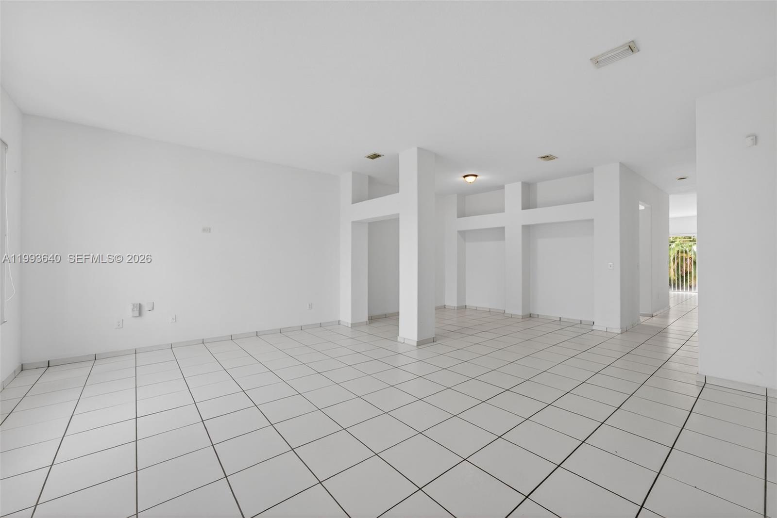 8852 NW 147th Ln Miami Lakes, FL 33018