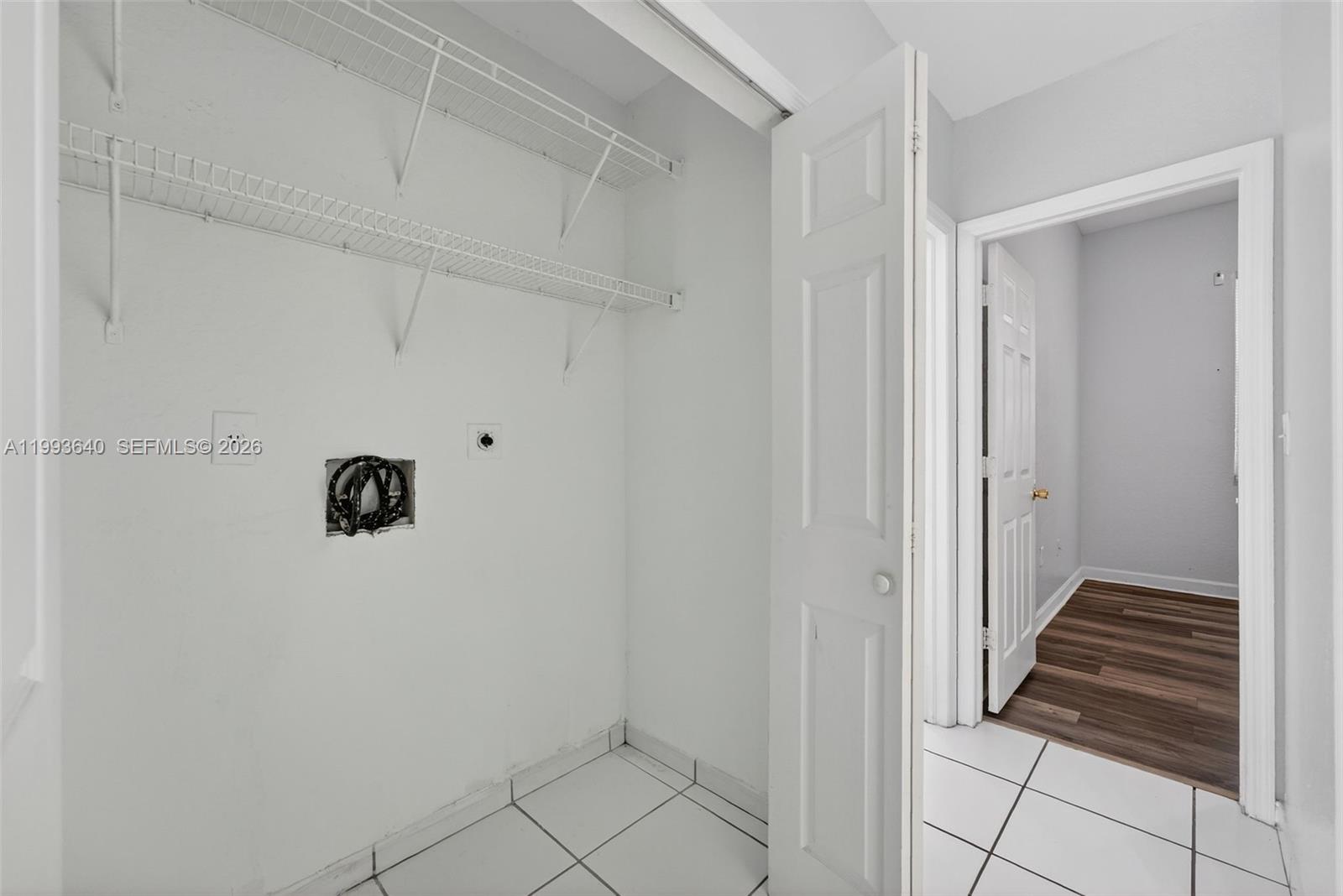 8852 NW 147th Ln Miami Lakes, FL 33018