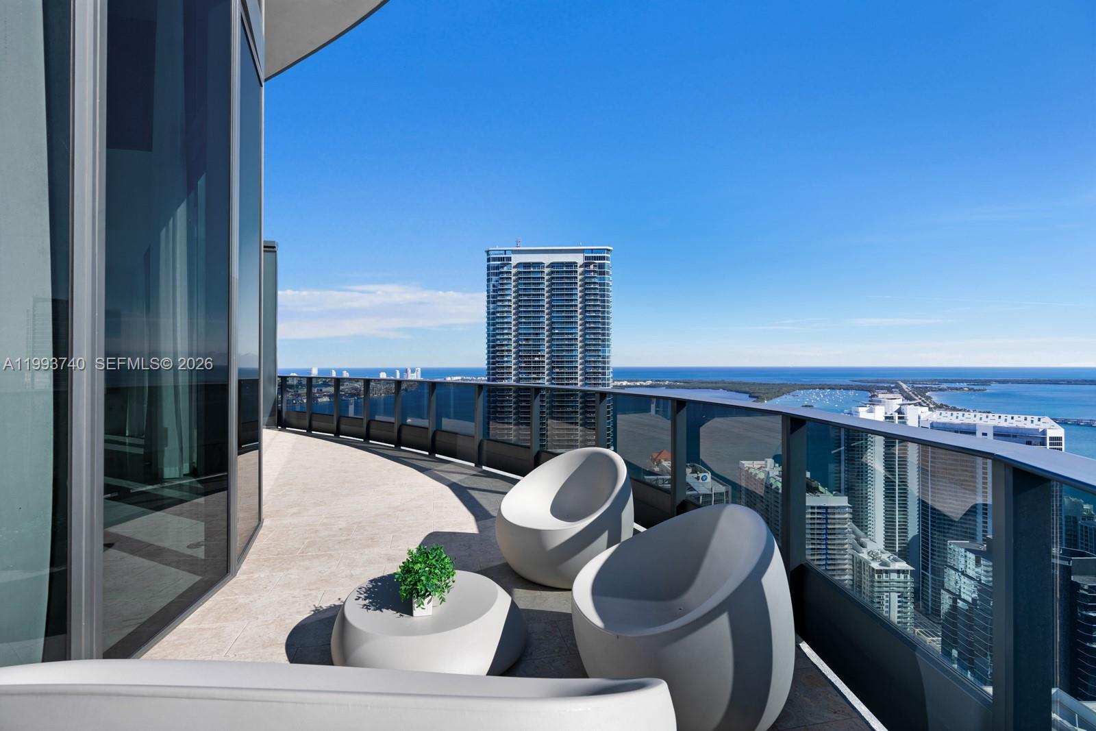 1000 Brickell Plz #UPH6202 Miami, FL 33131