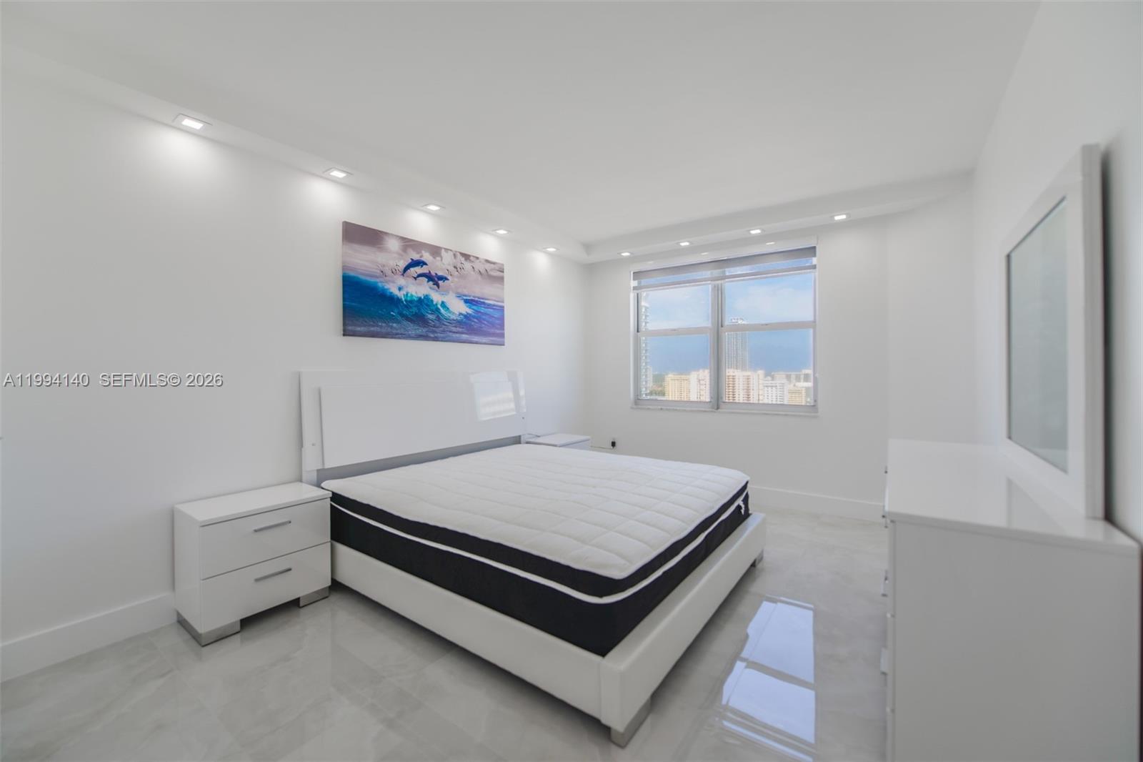 1980 S Ocean Dr #20K Hallandale Beach, FL 33009