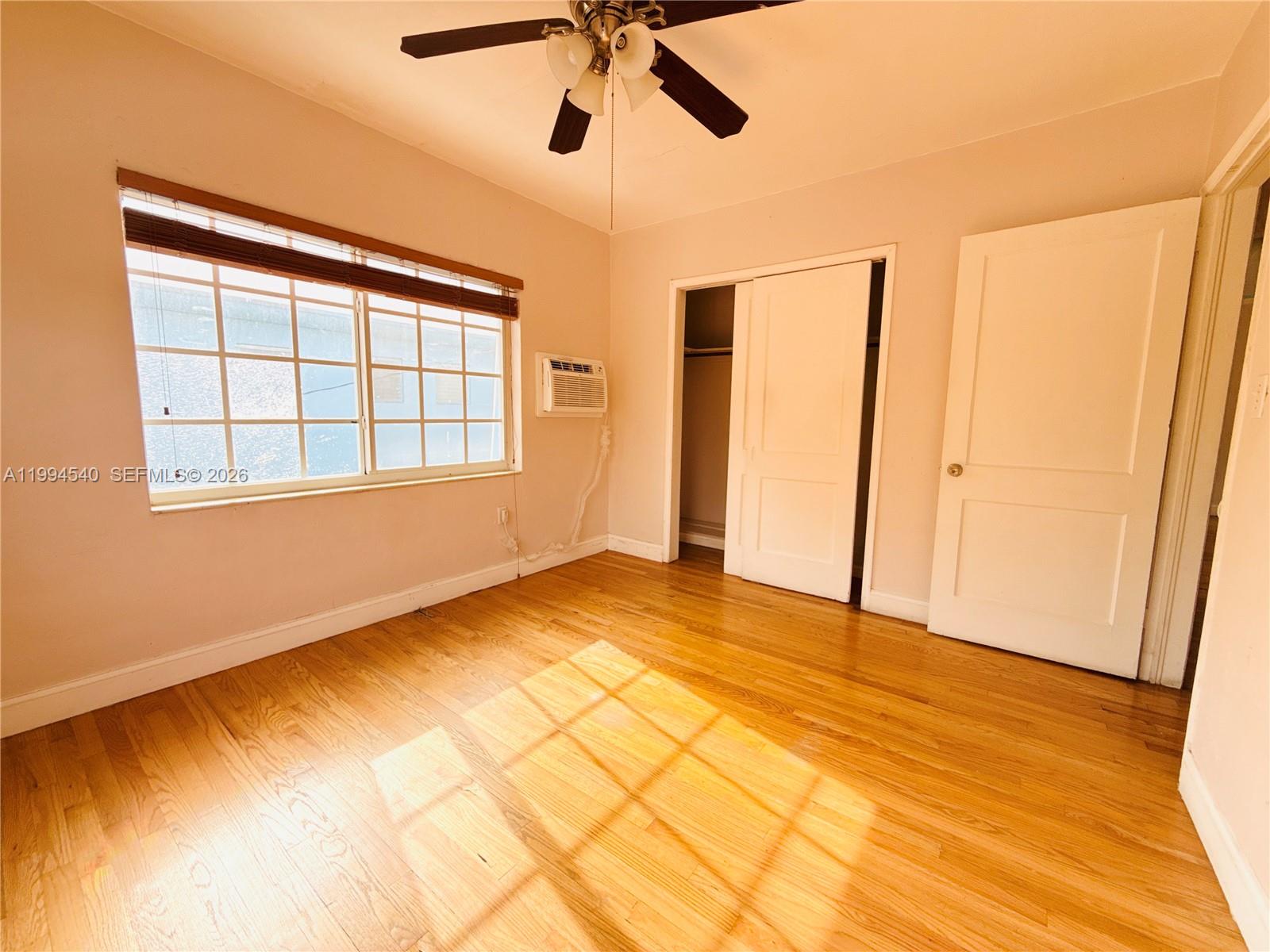 555 SW 16th Ave #11 Miami, FL 33135