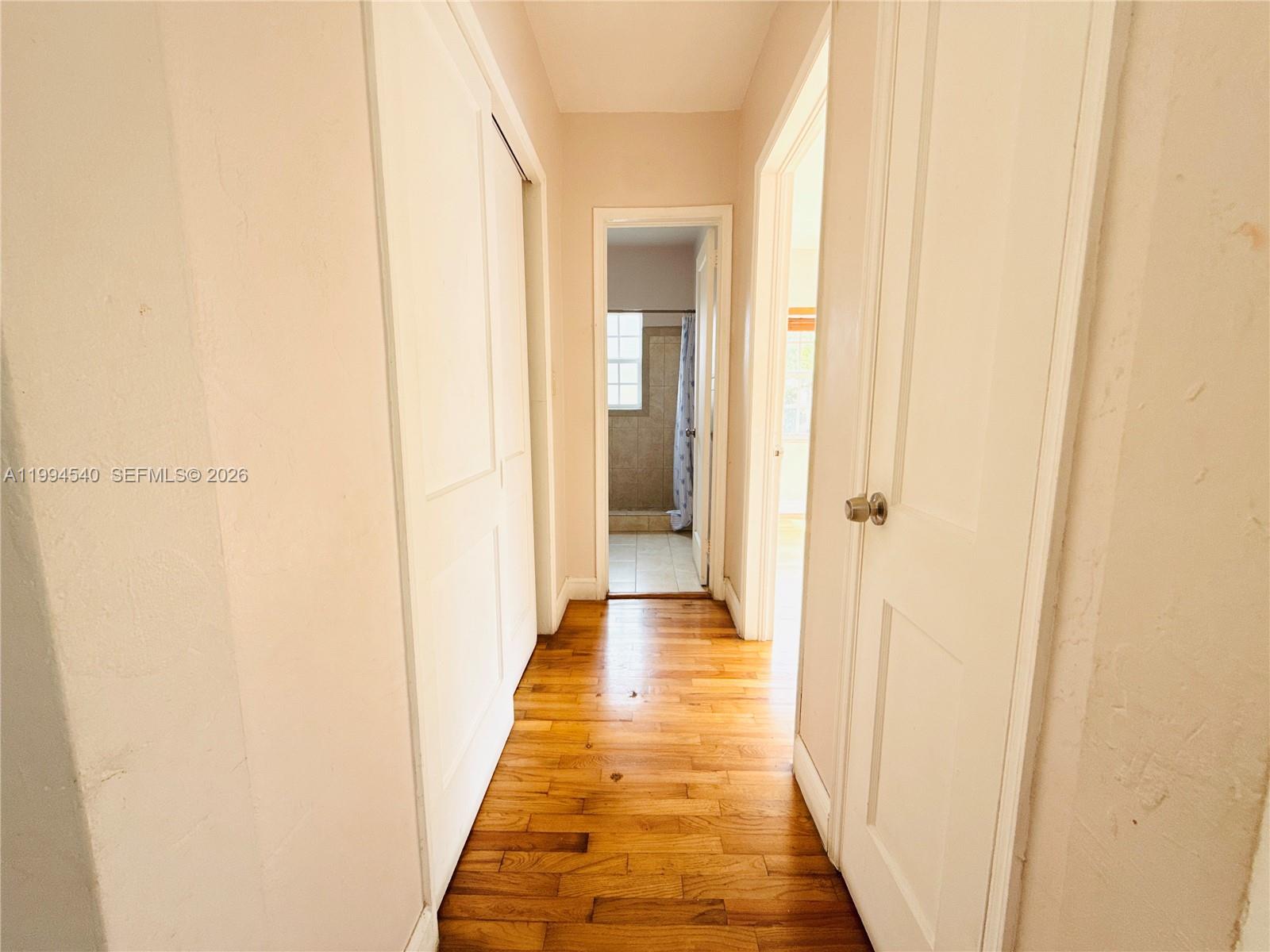 555 SW 16th Ave #11 Miami, FL 33135