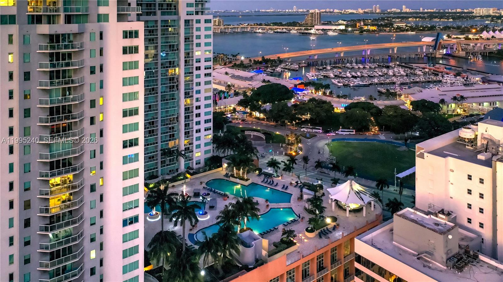 253 NE 2nd St #3509 Miami, FL 33132