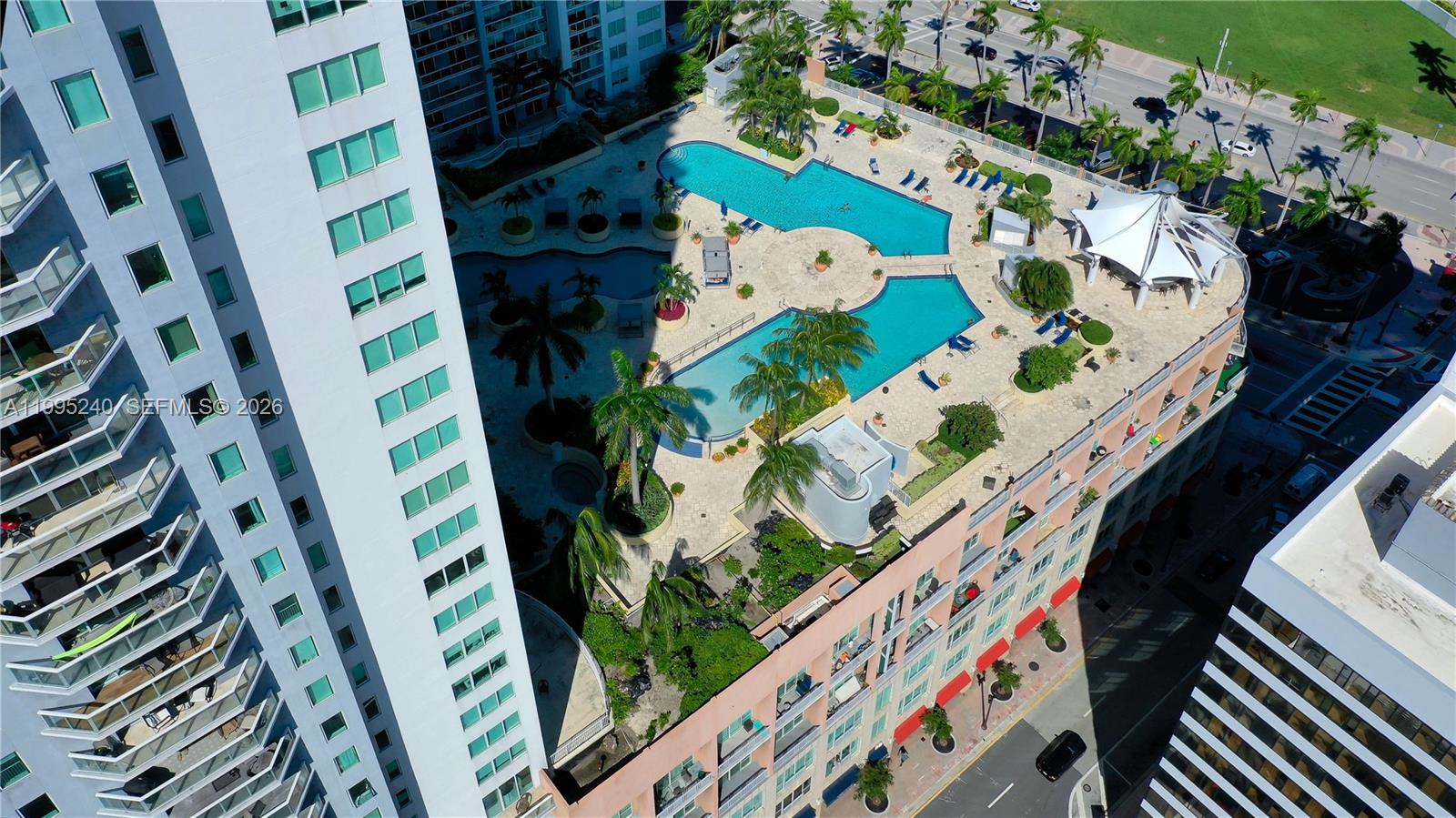 253 NE 2nd St #3509 Miami, FL 33132