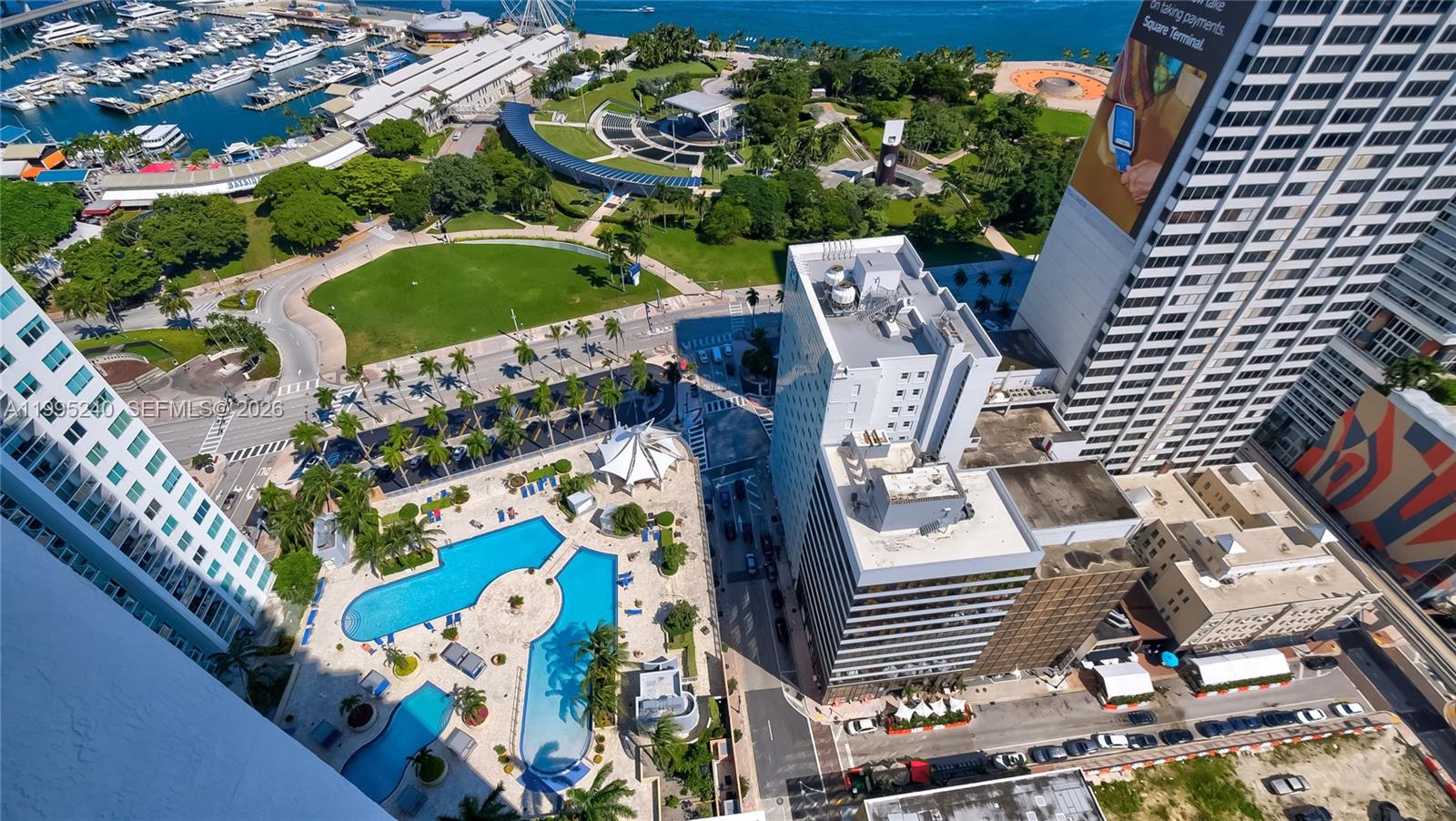 253 NE 2nd St #3509 Miami, FL 33132