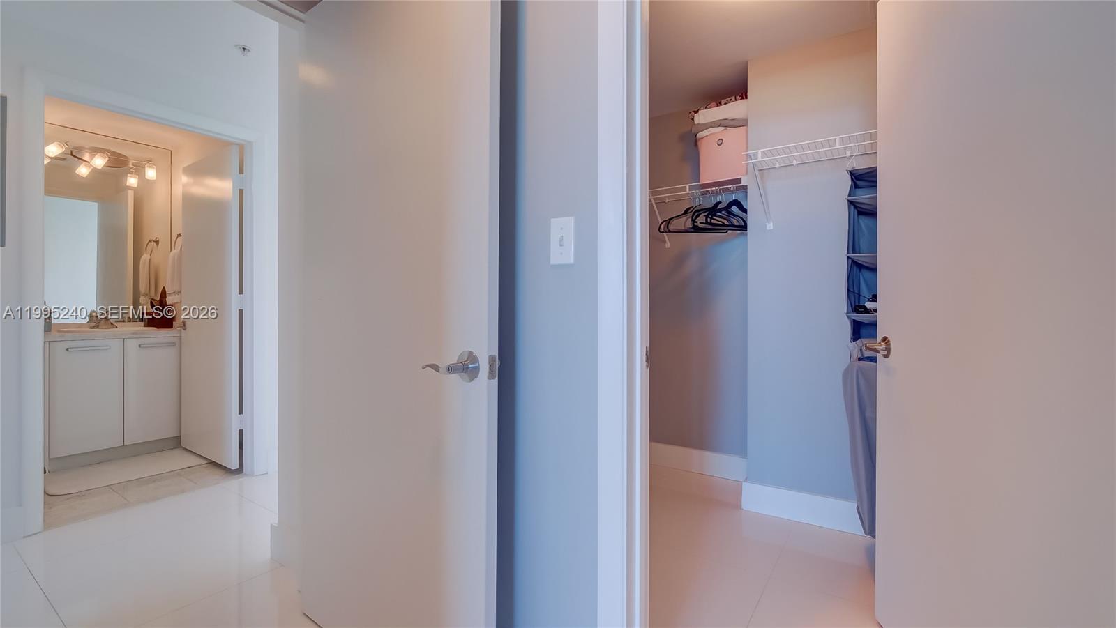 253 NE 2nd St #3509 Miami, FL 33132