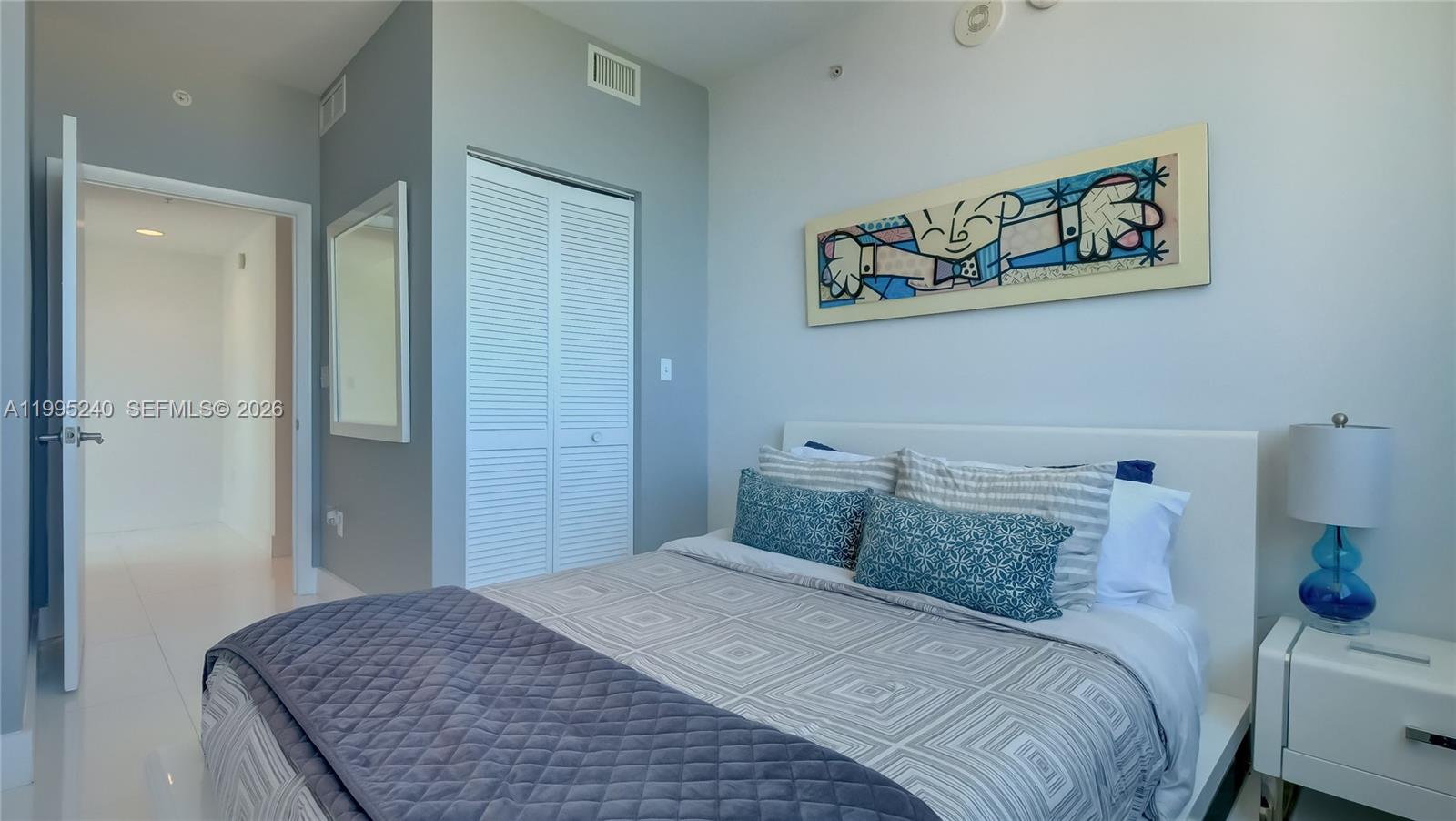 253 NE 2nd St #3509 Miami, FL 33132