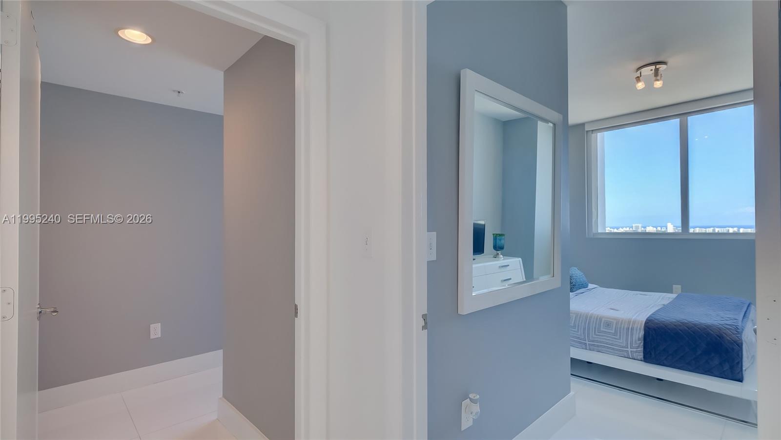 253 NE 2nd St #3509 Miami, FL 33132