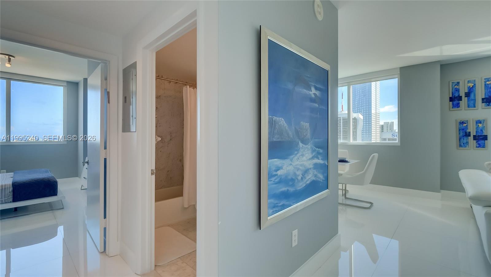 253 NE 2nd St #3509 Miami, FL 33132