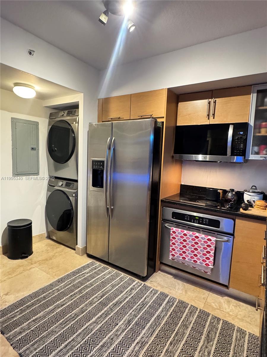 image Brickell on the River North1