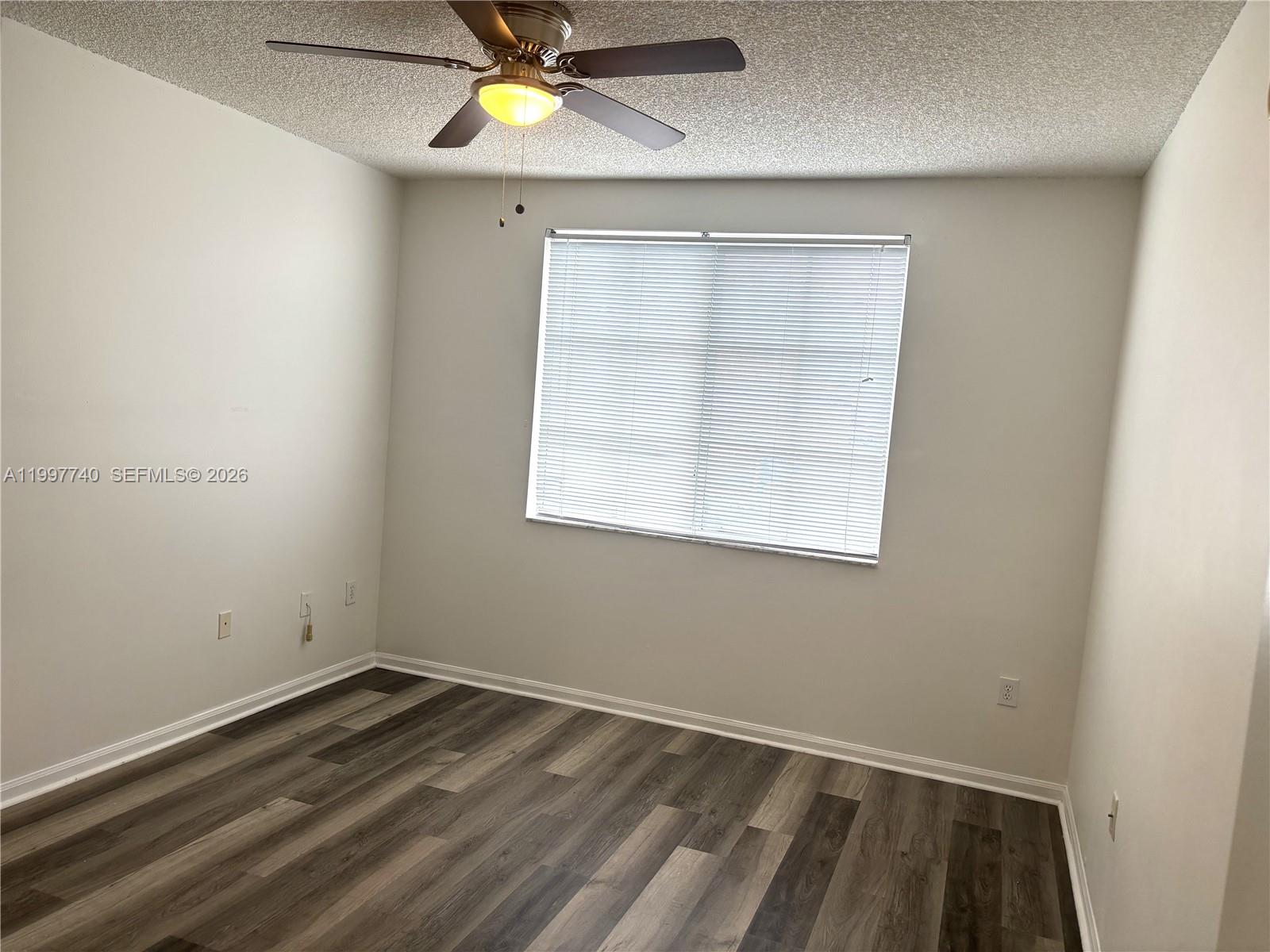 8050 N Nob Hl Rd #105 Tamarac, FL 33321