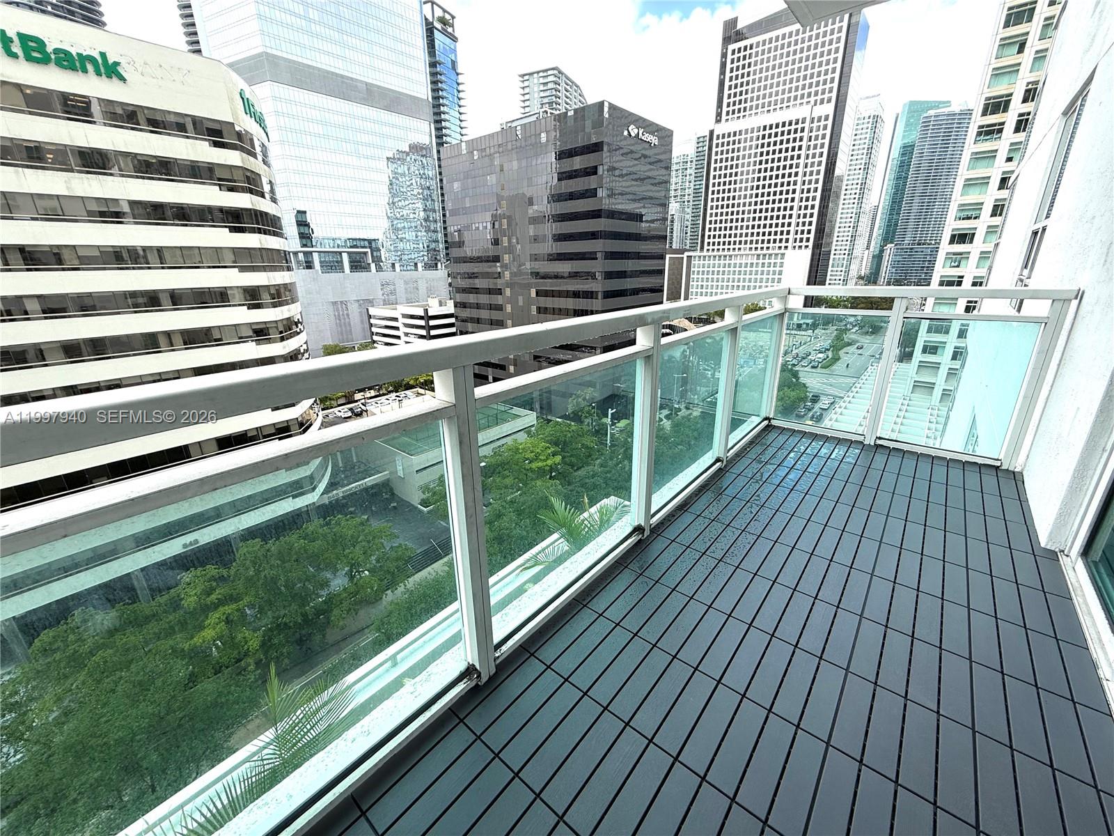 image The Plaza on Brickell West12