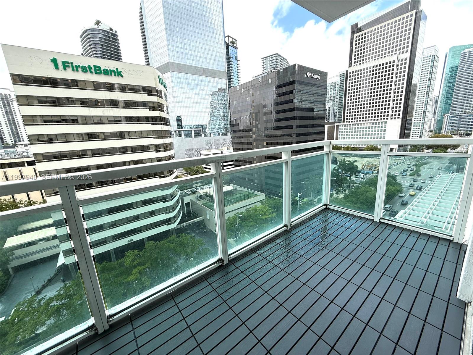 image The Plaza on Brickell West16