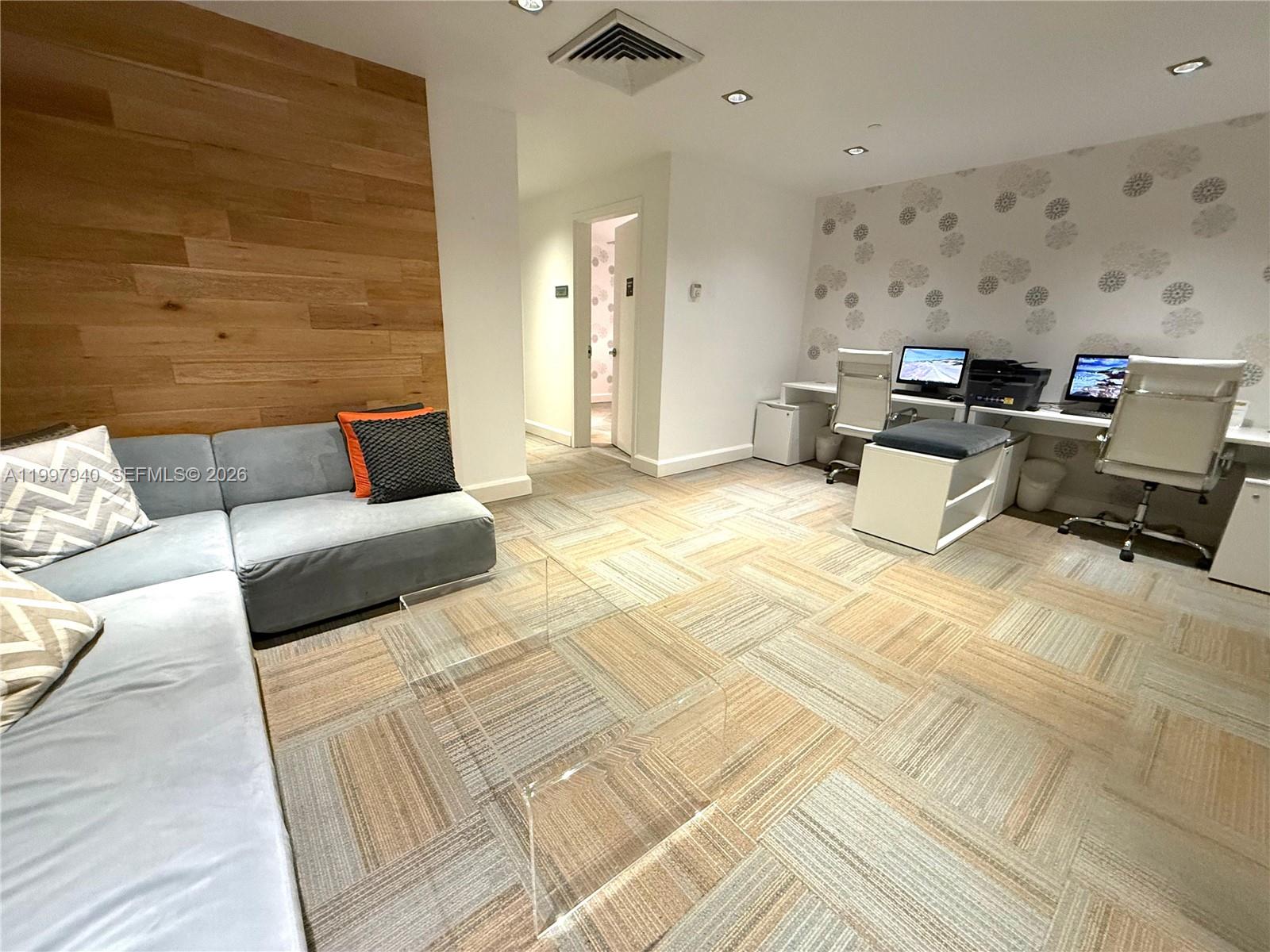 image The Plaza on Brickell West34