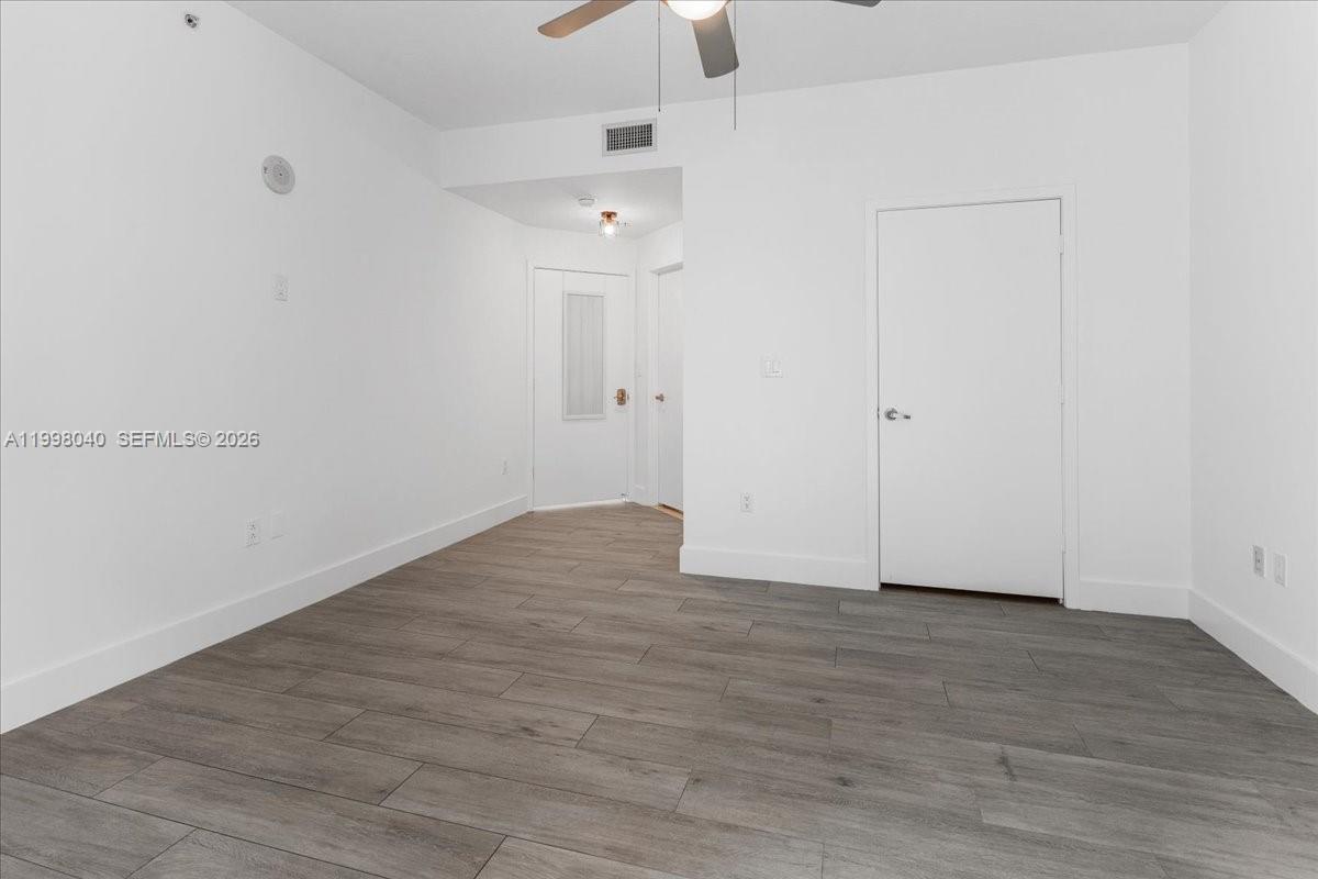 image Axis on Brickell North11