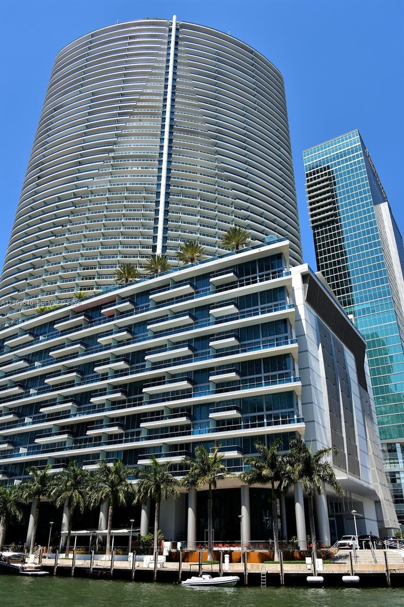 200 Biscayne Blvd Way #3911