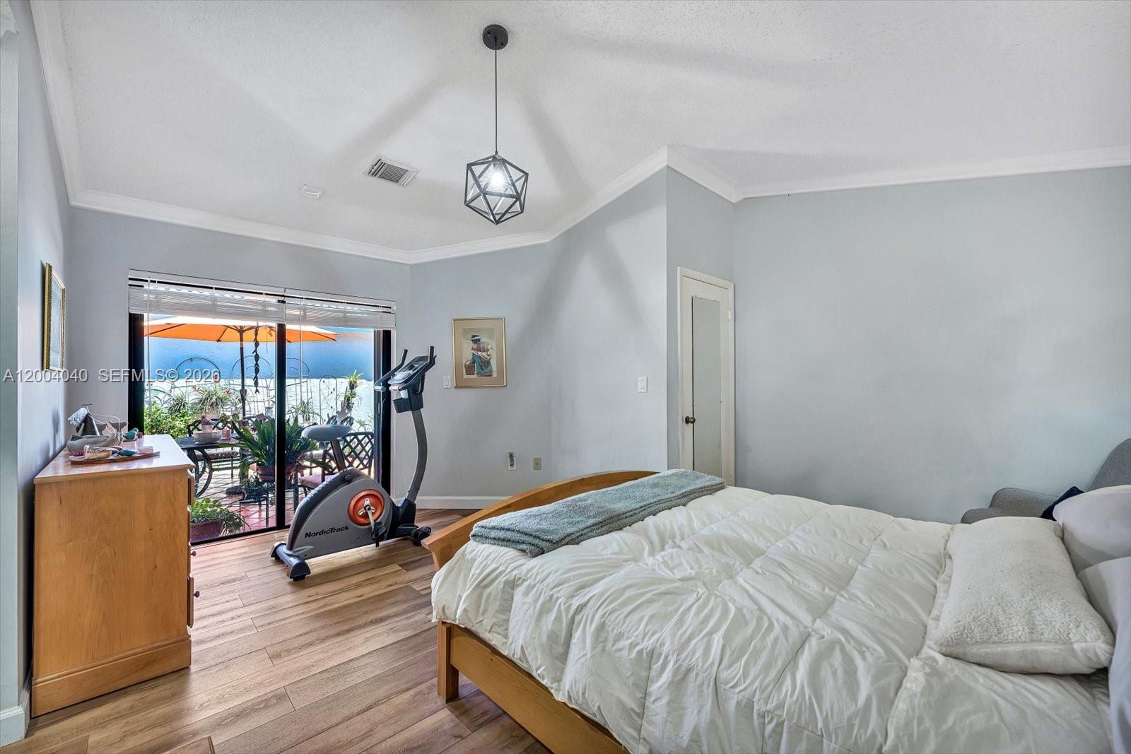 11455 SW 72nd Ter Miami, FL 33173