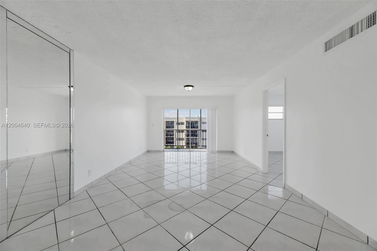 220 SW 9th Ave #501 Hallandale Beach, FL 33009