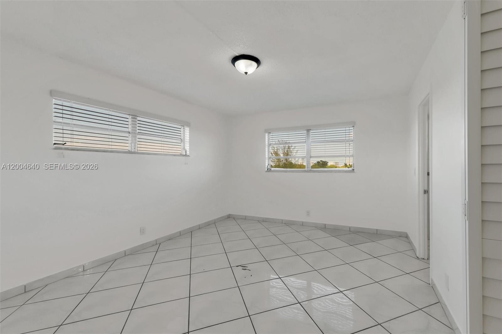 220 SW 9th Ave #501 Hallandale Beach, FL 33009