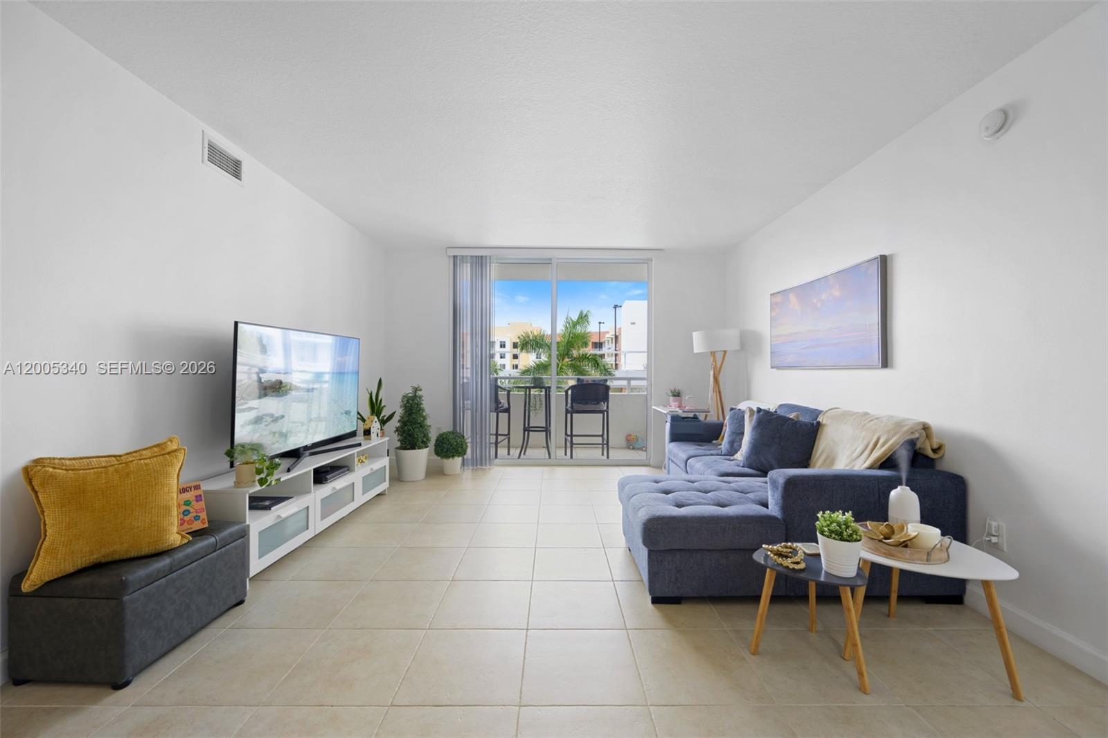 image The Venture at Aventura7