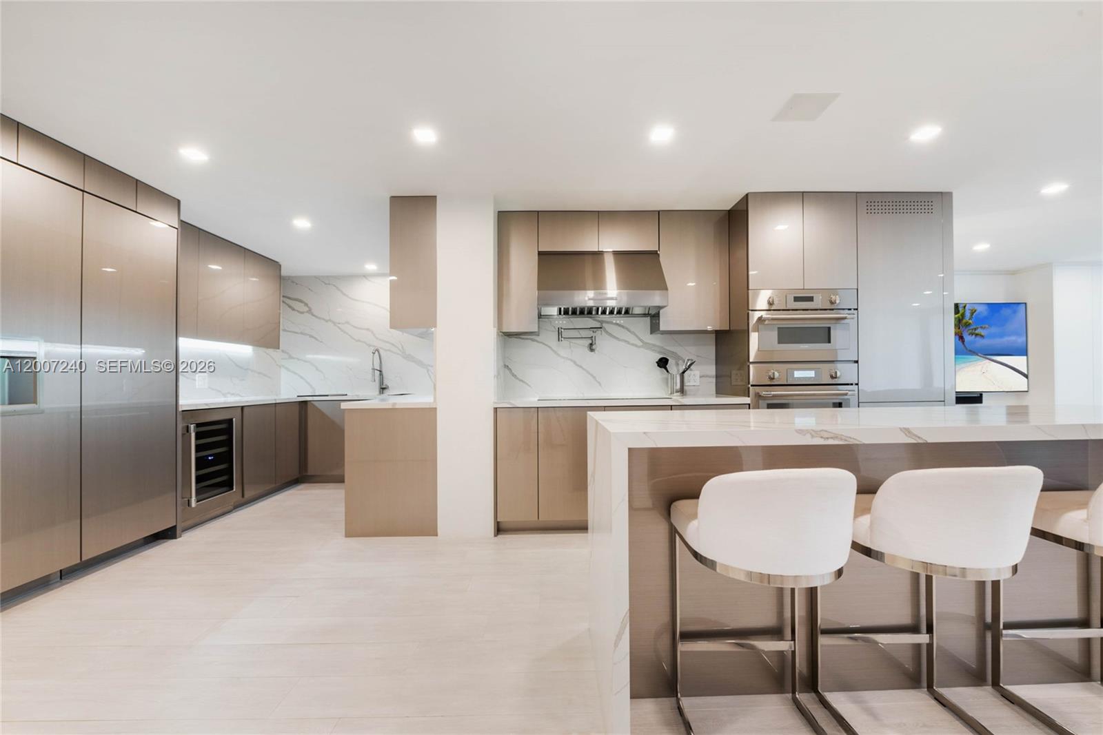 2901 S Bayshore Dr #5E Miami, FL 33133