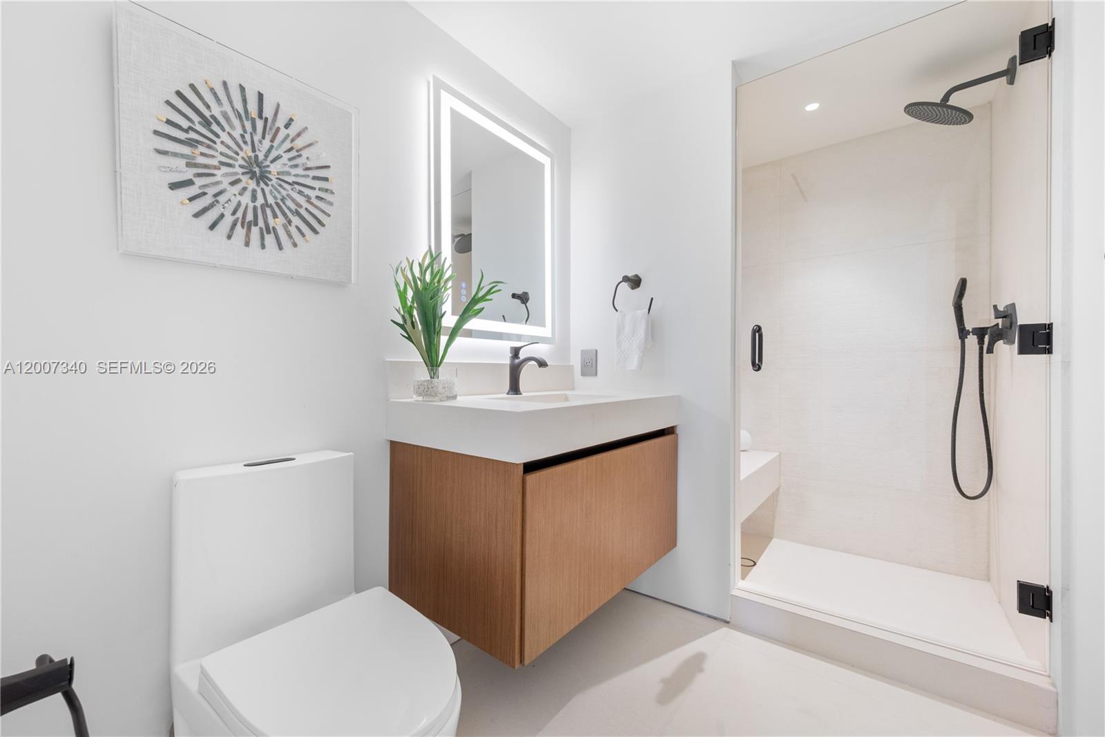 6365 Collins Ave #3904 Miami Beach, FL 33141