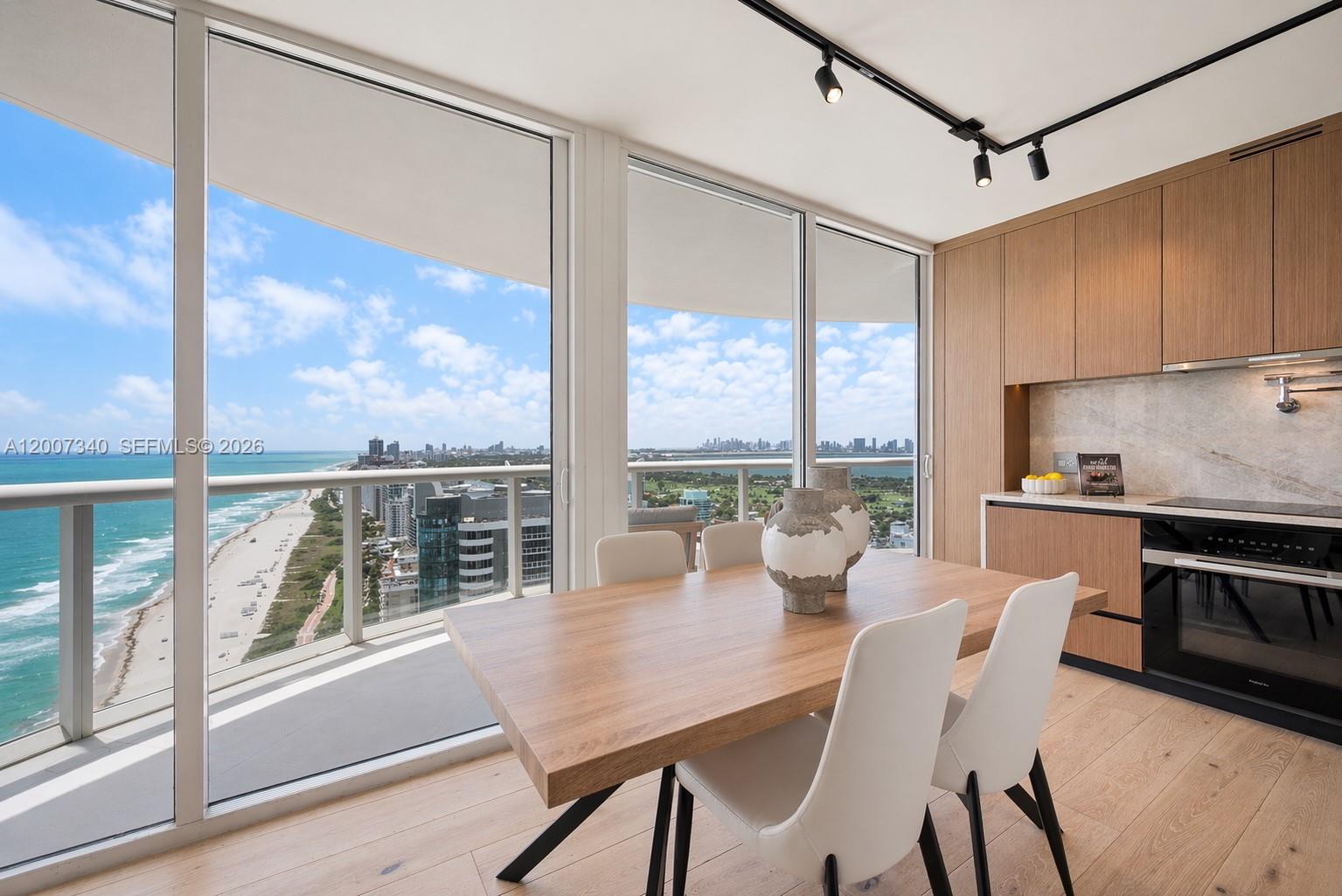 6365 Collins Ave #3904 Miami Beach, FL 33141