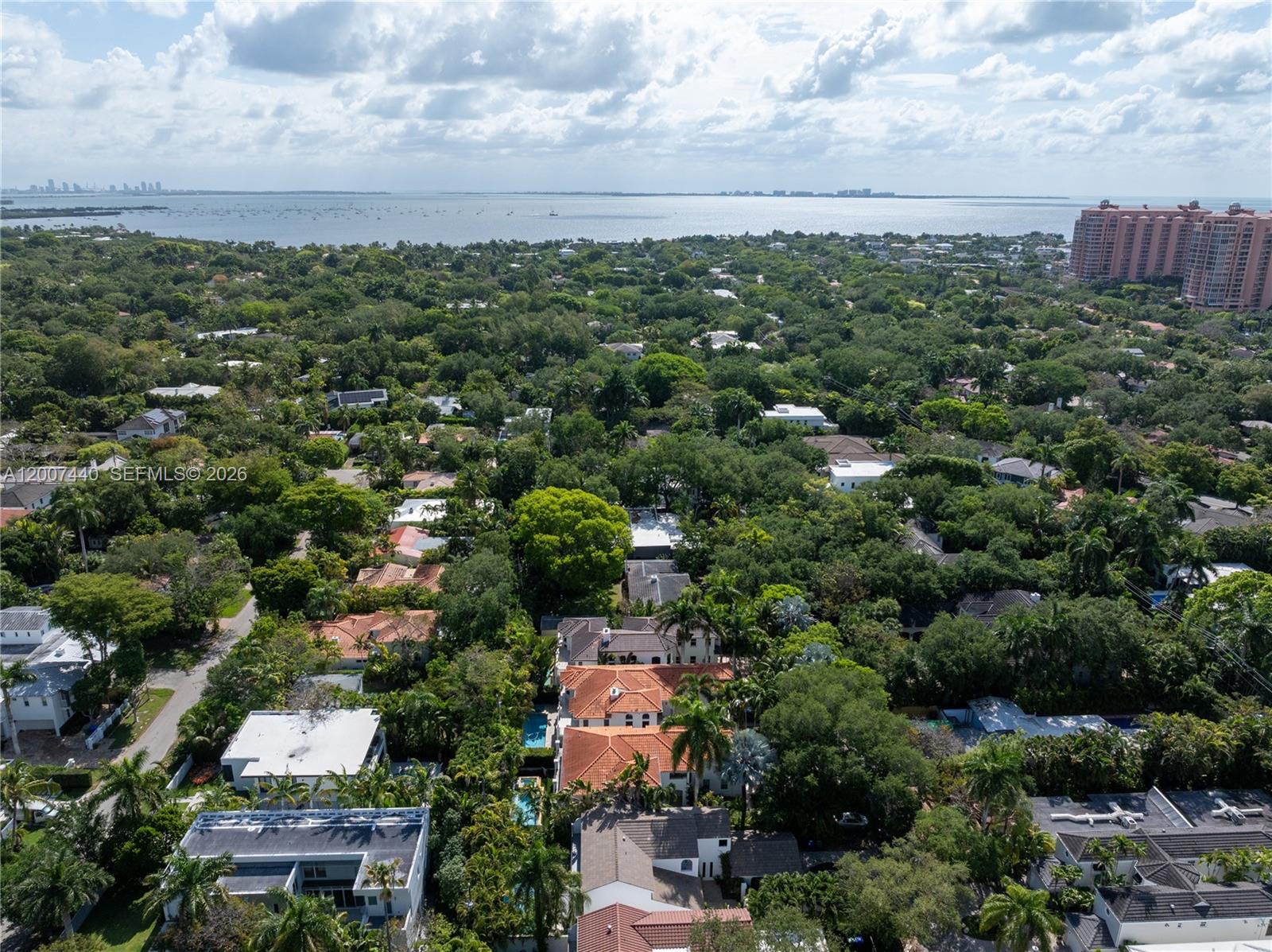 4065 Battersea Rd Miami, FL 33133