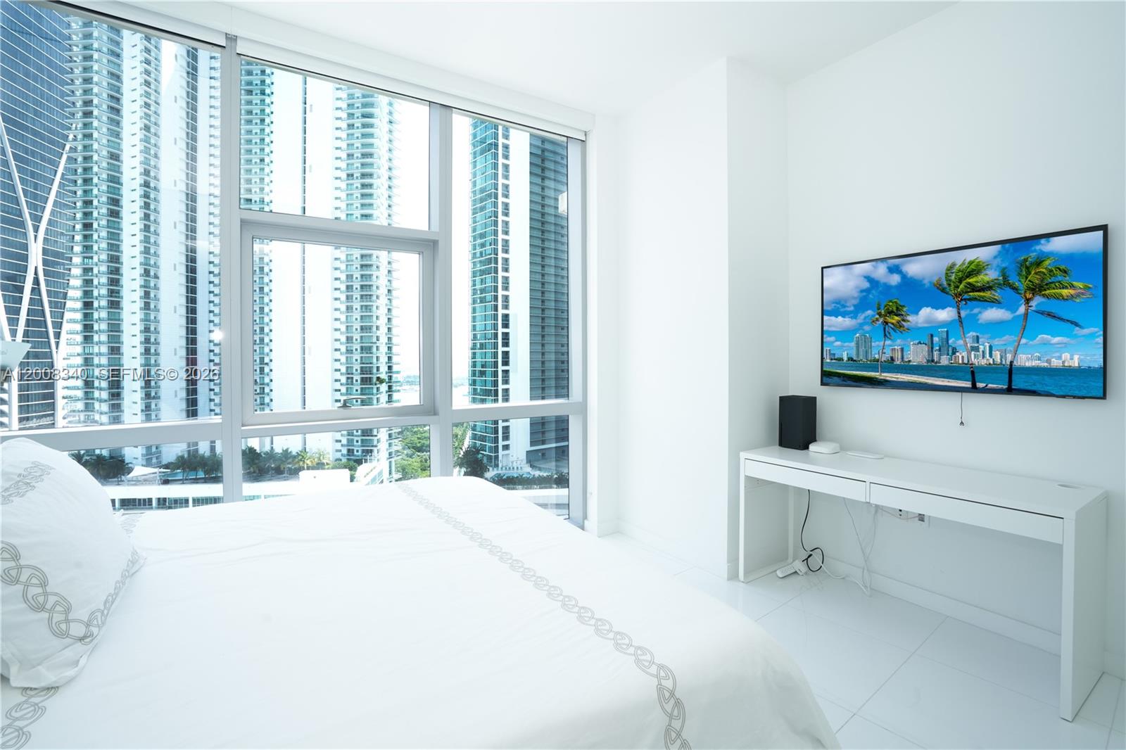 image Paramount Miami Worldcenter2