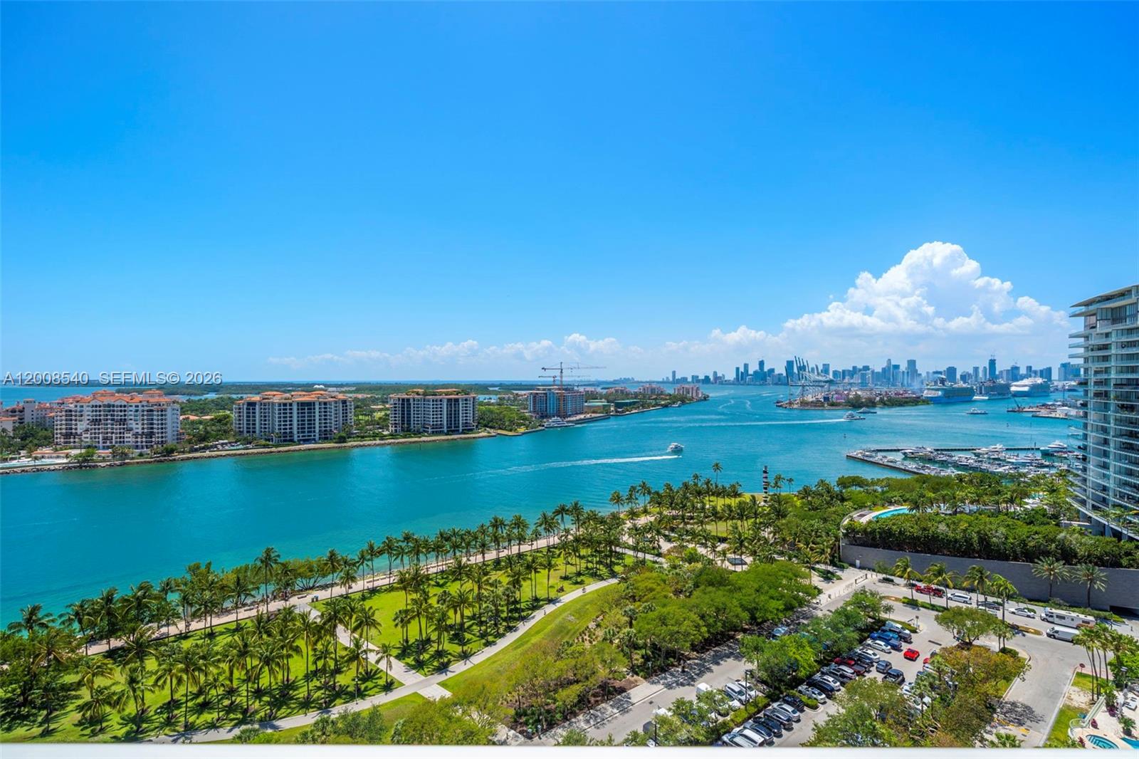 400 S Pointe Dr #2101 Miami Beach, FL 33139
