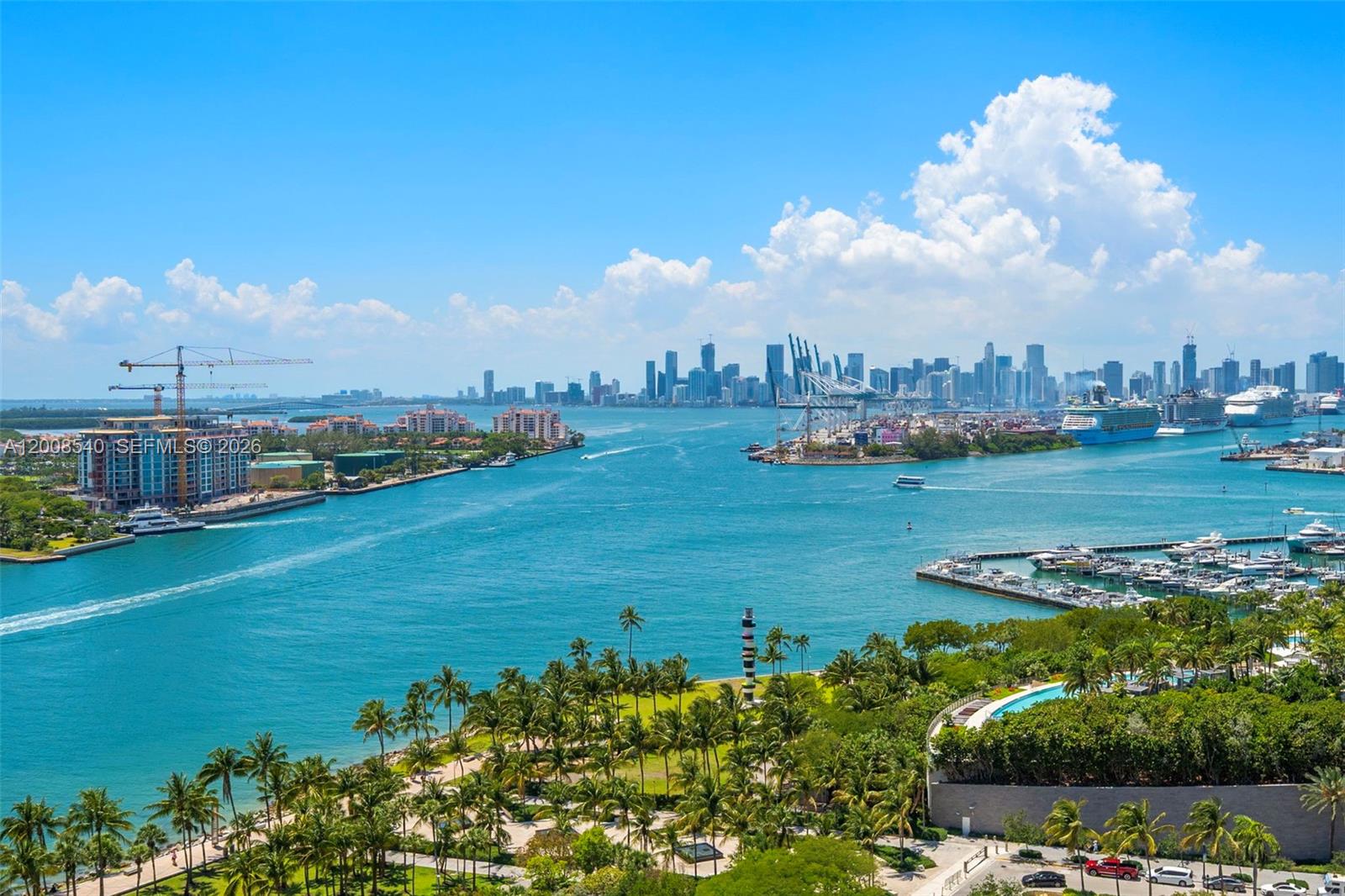 400 S Pointe Dr #2101 Miami Beach, FL 33139