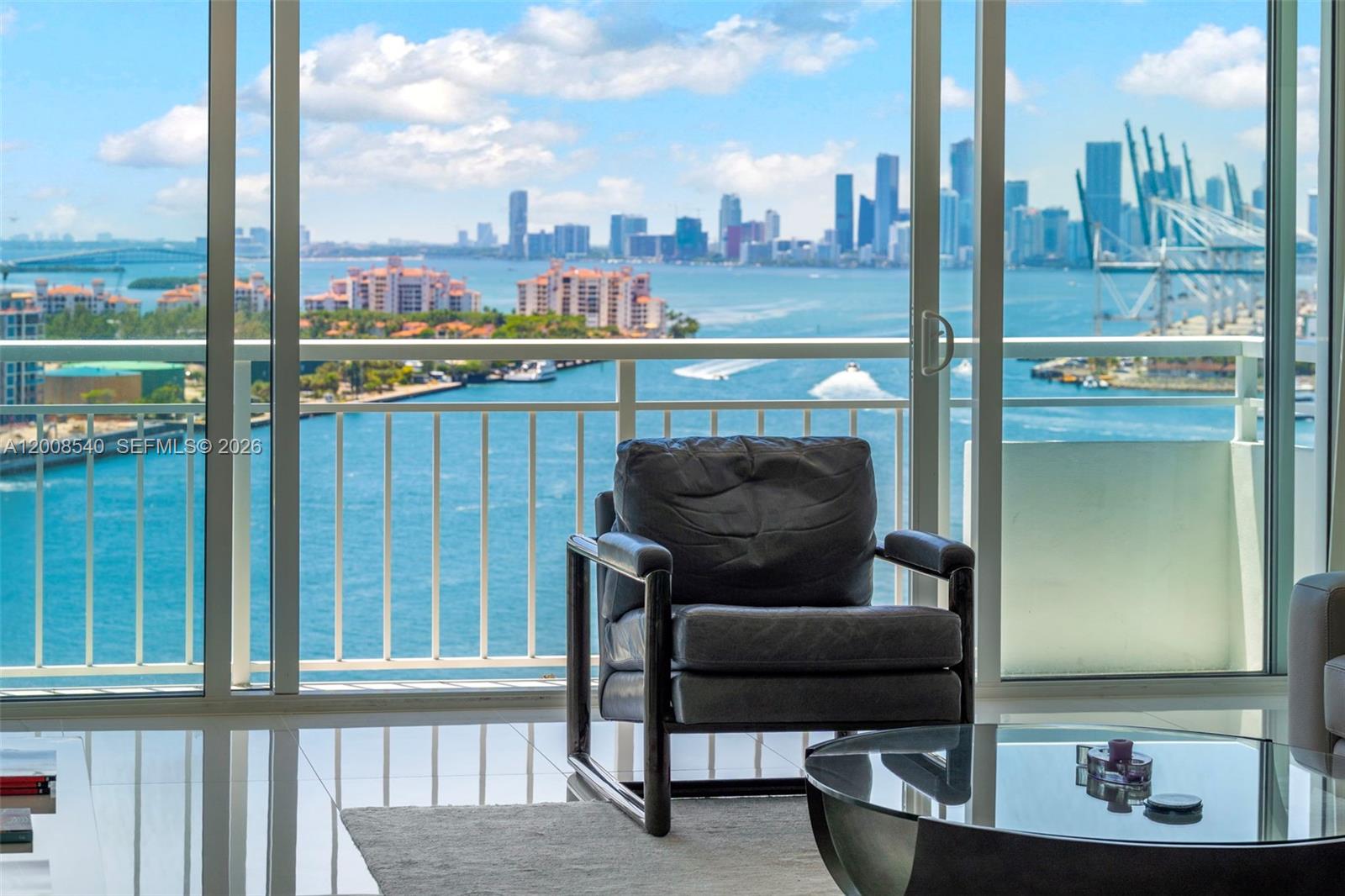 400 S Pointe Dr #2101 Miami Beach, FL 33139