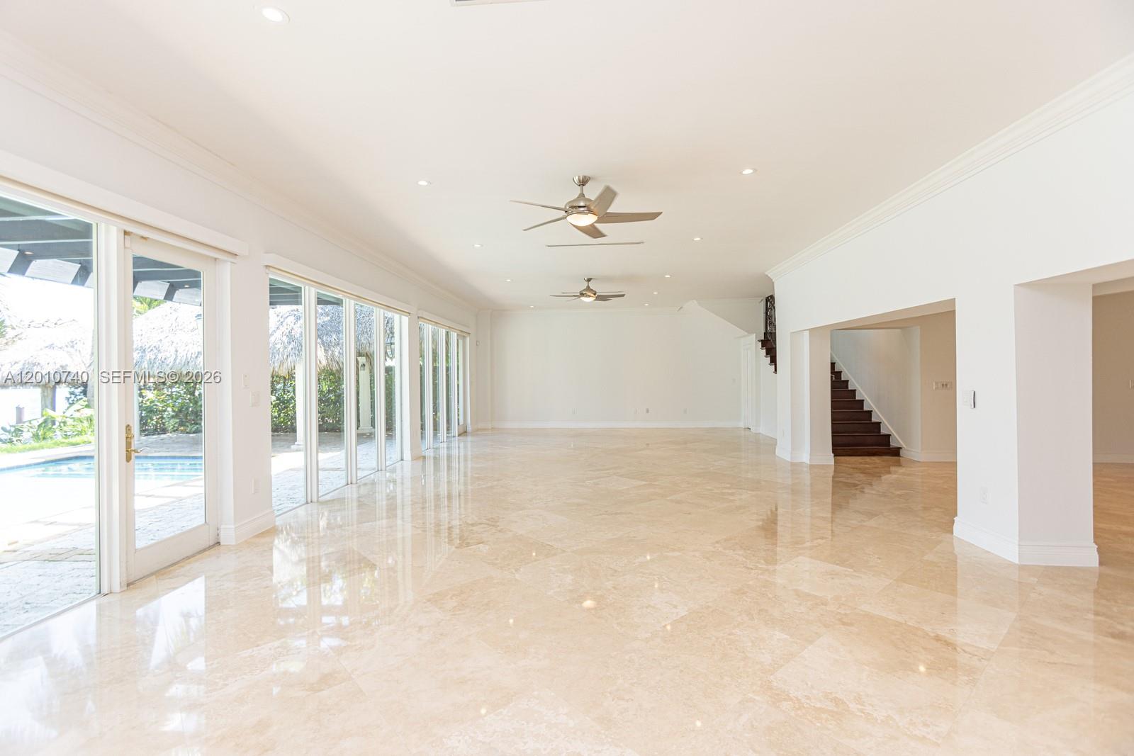 425 N Shore Dr Miami Beach, FL 33141