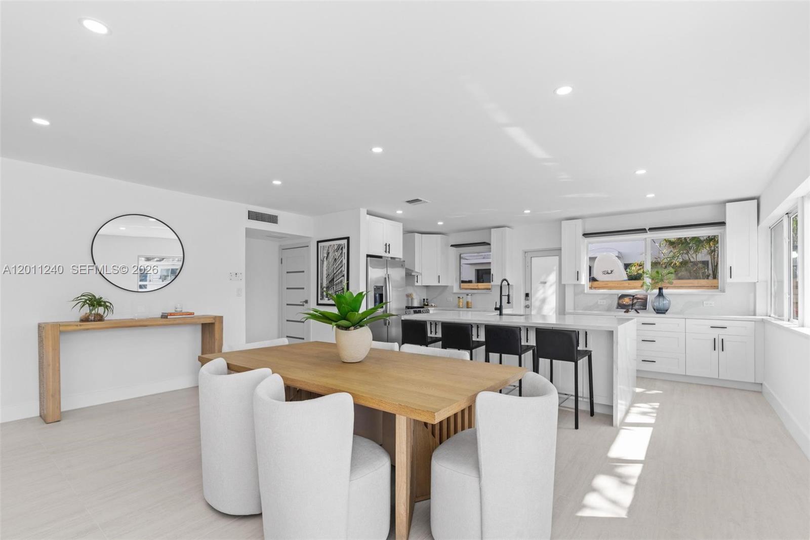 7286 Gary Ave Miami Beach, FL 33141