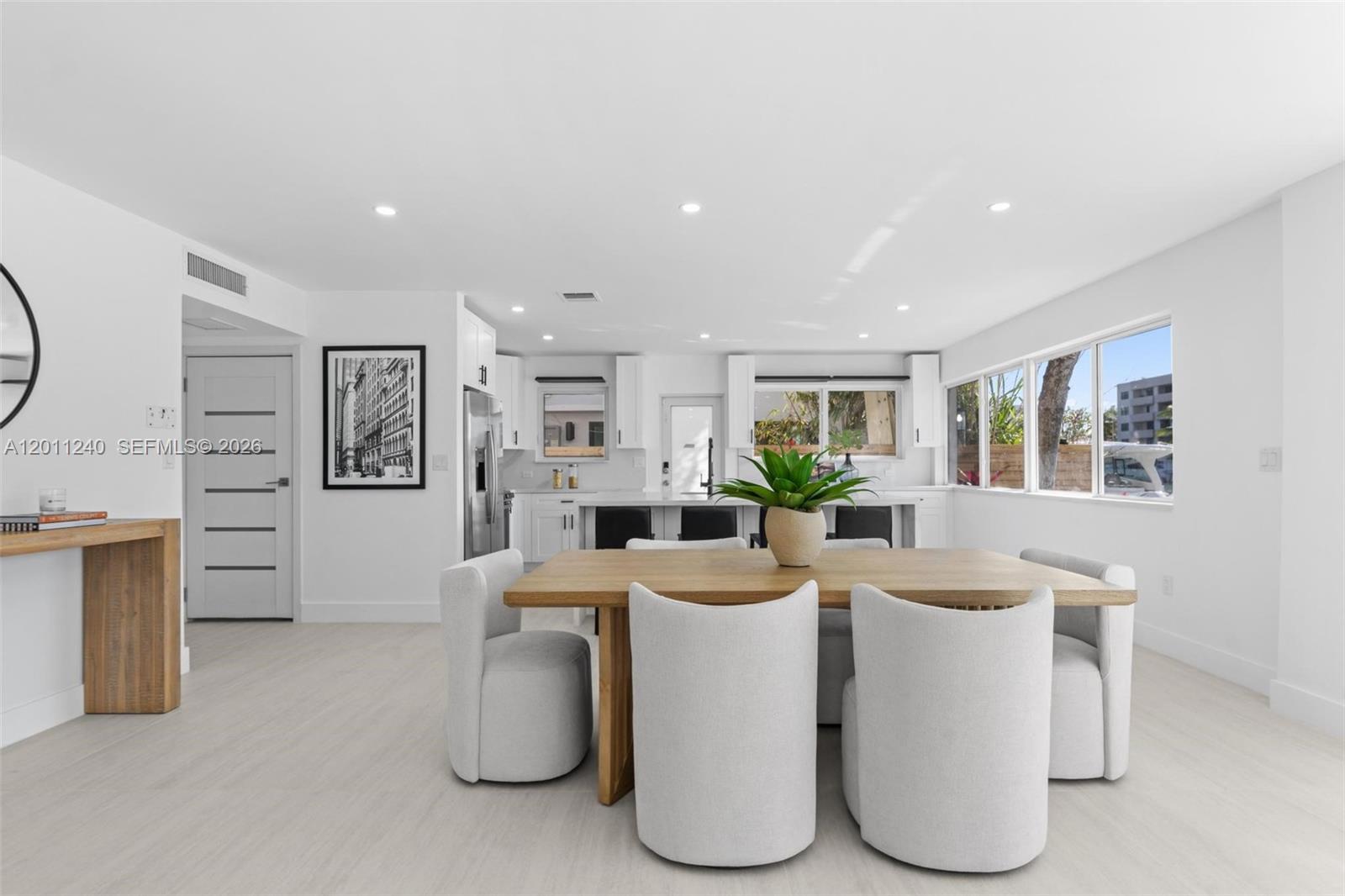 7286 Gary Ave Miami Beach, FL 33141