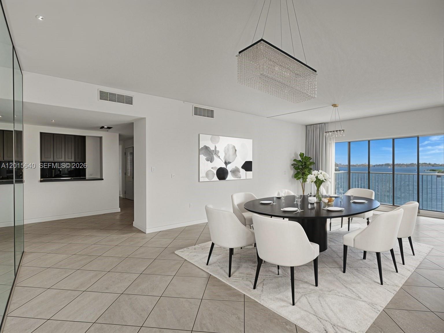 300 Bayview Dr #906 Sunny Isles Beach, FL 33160