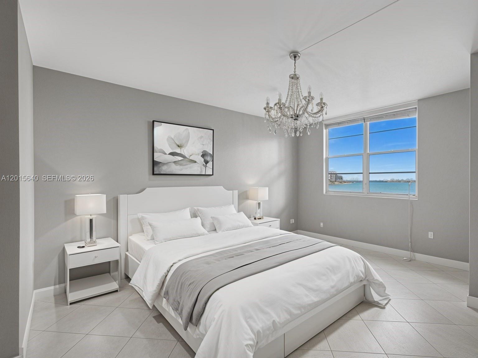 300 Bayview Dr #906 Sunny Isles Beach, FL 33160