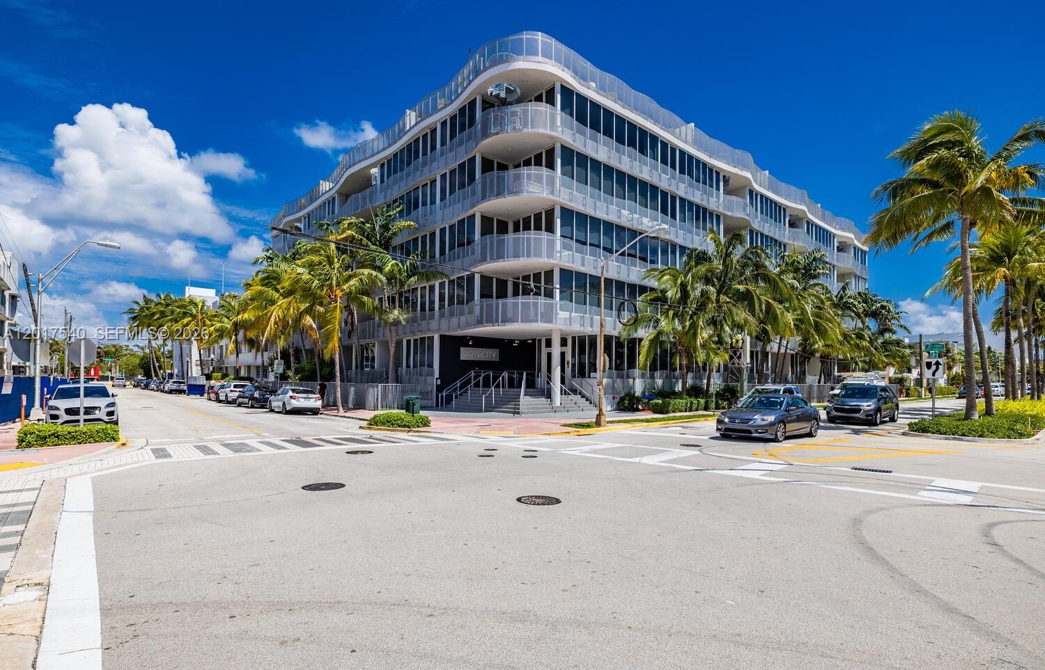 2100 Park Ave #302 Miami Beach, FL 33139