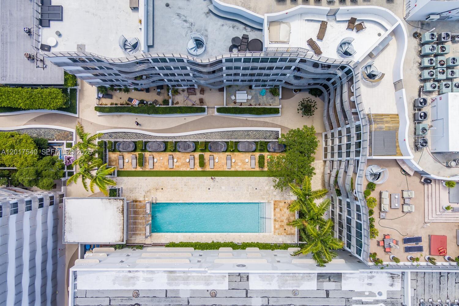 2100 Park Ave #302 Miami Beach, FL 33139