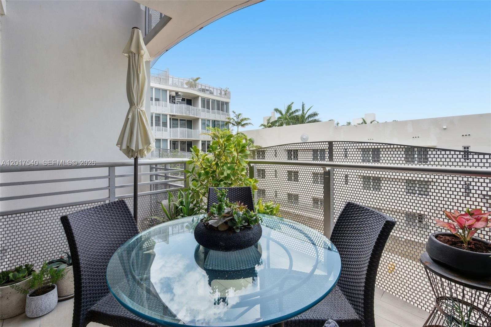 2100 Park Ave #302 Miami Beach, FL 33139