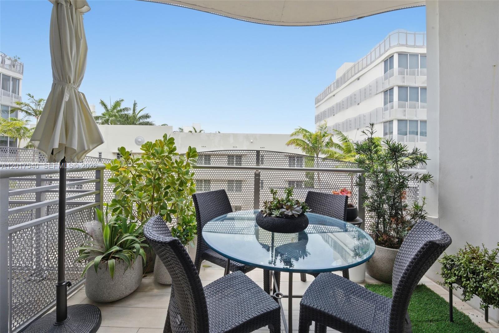 2100 Park Ave #302 Miami Beach, FL 33139