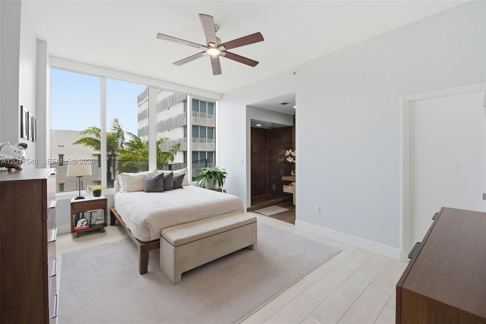 2100 Park Ave #302 Miami Beach, FL 33139