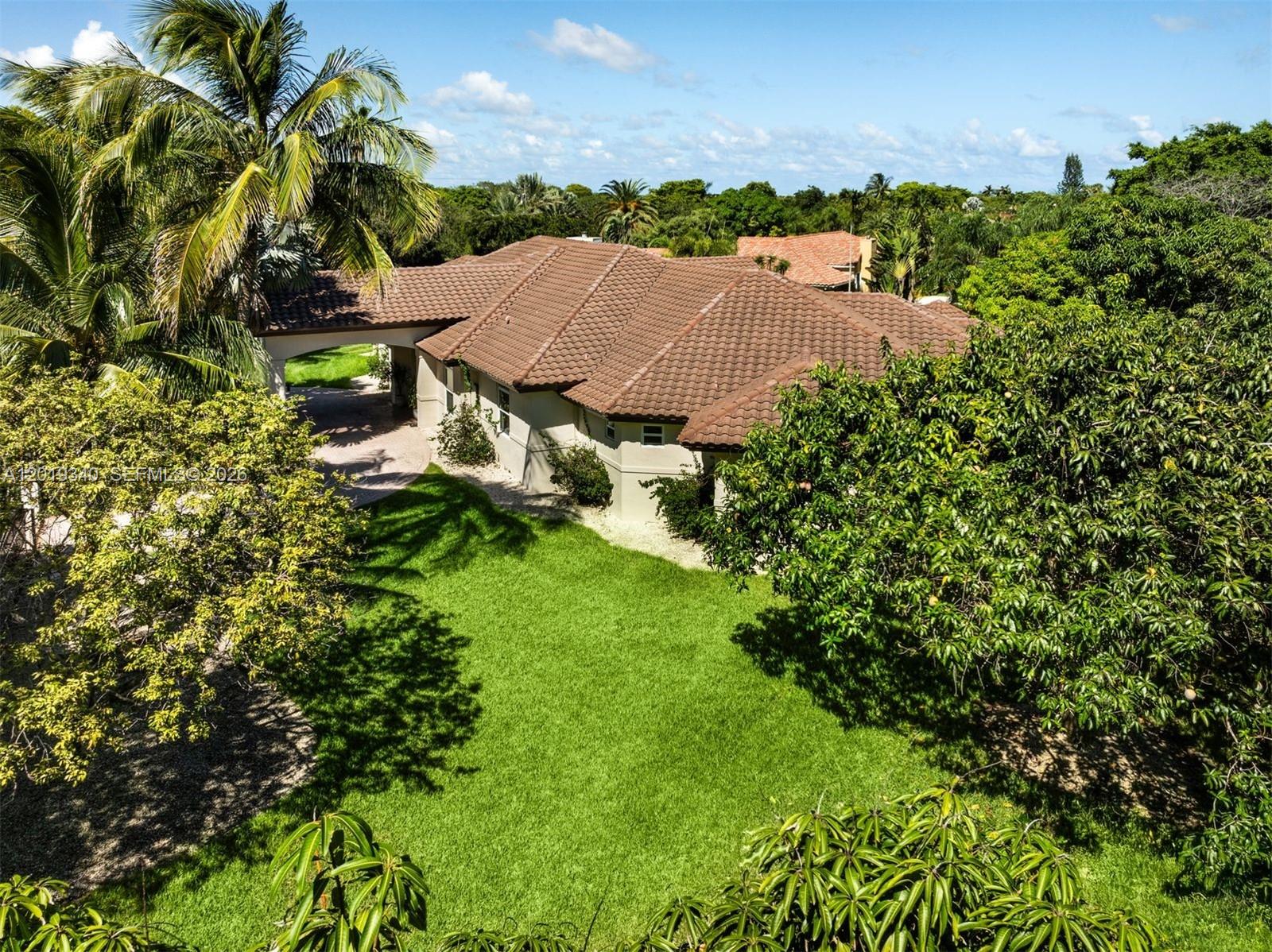12801 Old Cutler Rd Pinecrest, FL 33156