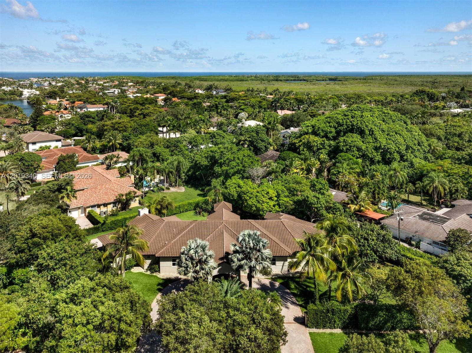 12801 Old Cutler Rd Pinecrest, FL 33156